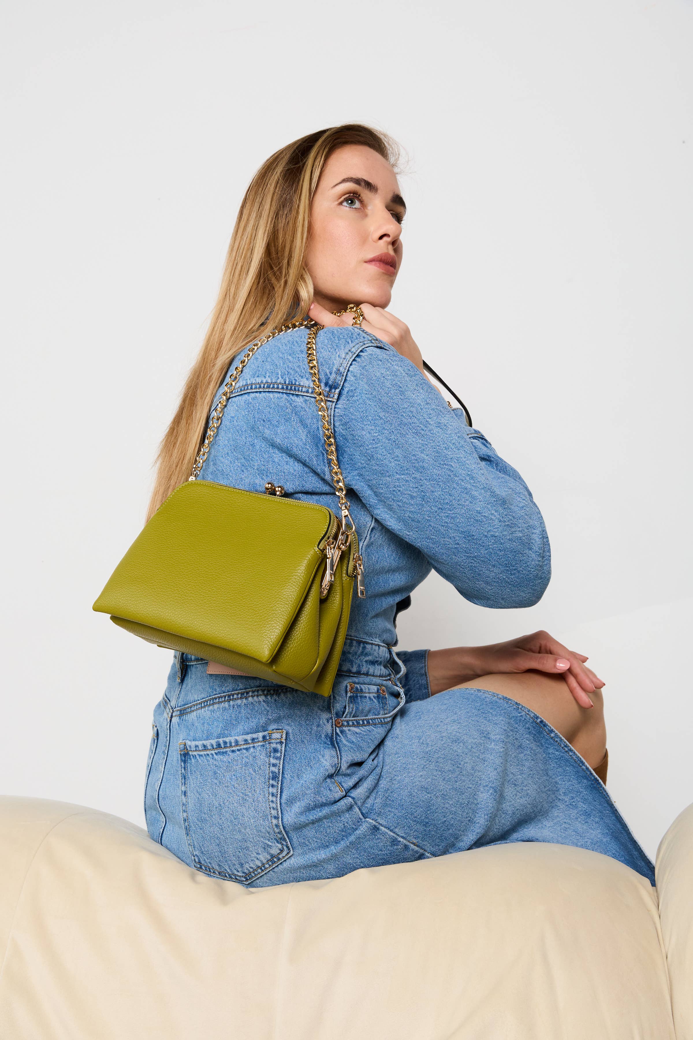 Kiva Kiss Lock Crossbody w/ Chain Strap: Black-290 Bag/Handbags-Jen & Co.-The Lovely Closet, Women's Fashion Boutique in Alexandria, KY