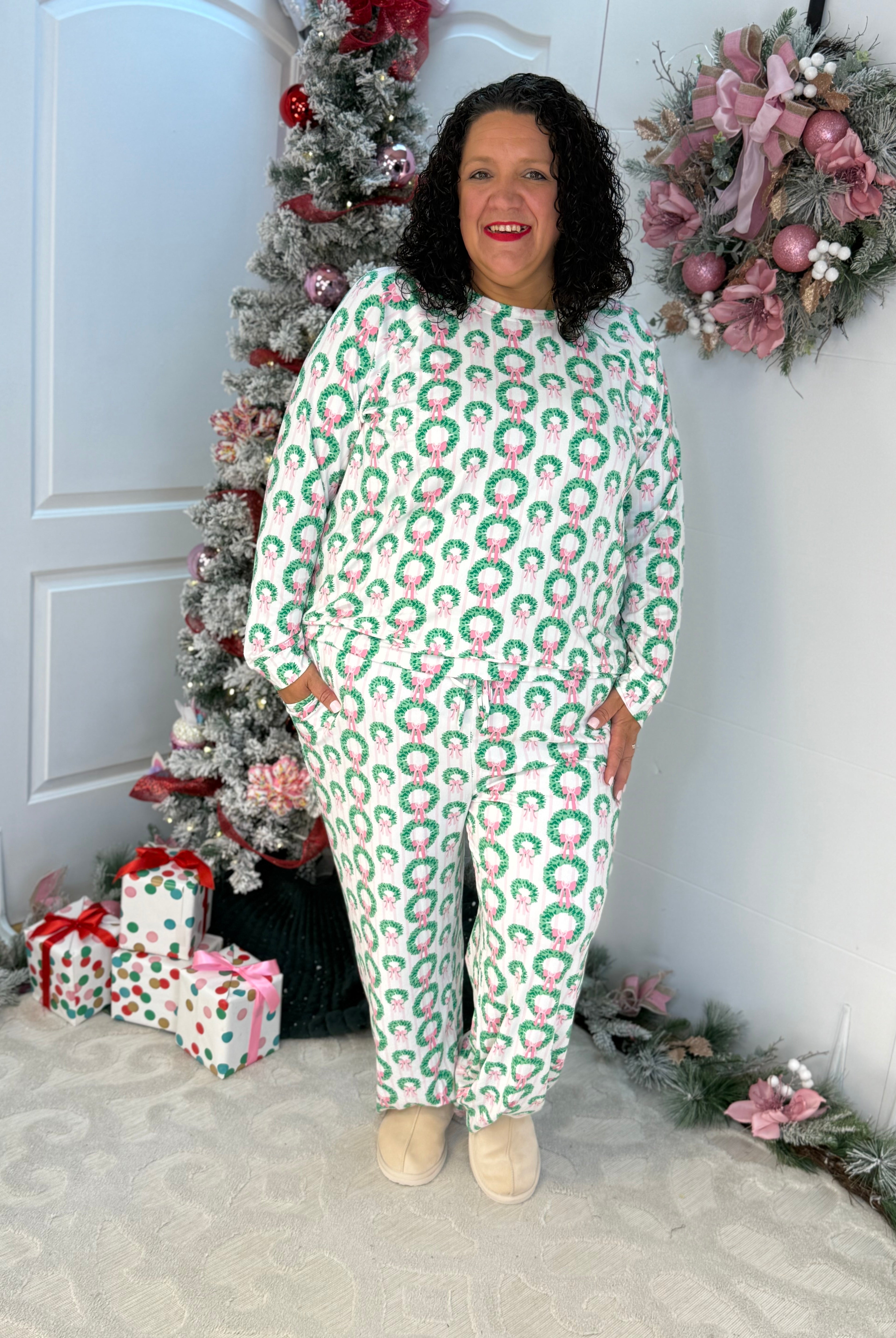 Mary Square Rosy Wreaths Annie Pant Set-350 Holiday-Mary Square-The Lovely Closet, Women's Fashion Boutique in Alexandria, KY