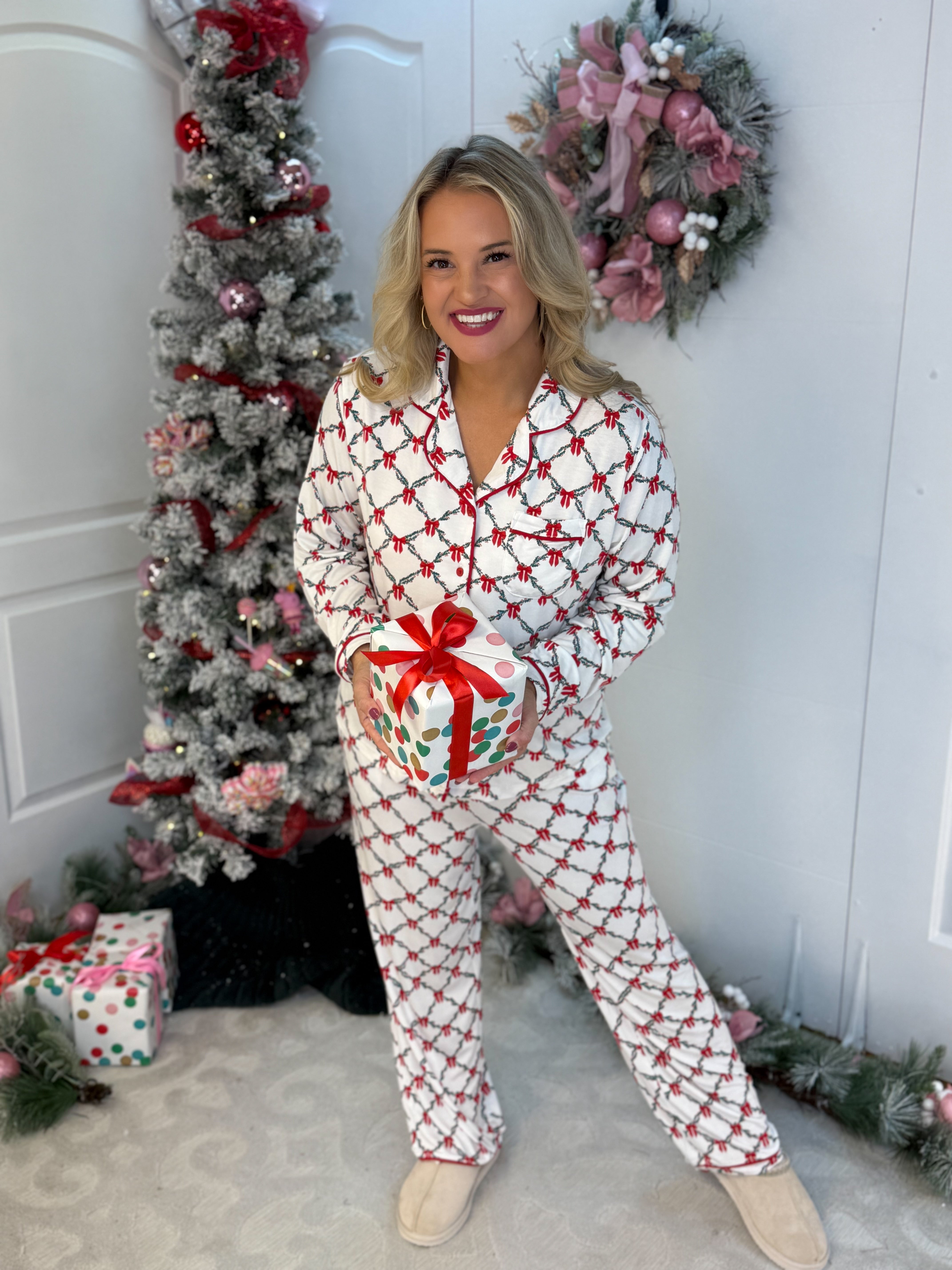 Mary Square Lattice Garland Charlotte Pant Set-350 Holiday-Mary Square-The Lovely Closet, Women's Fashion Boutique in Alexandria, KY