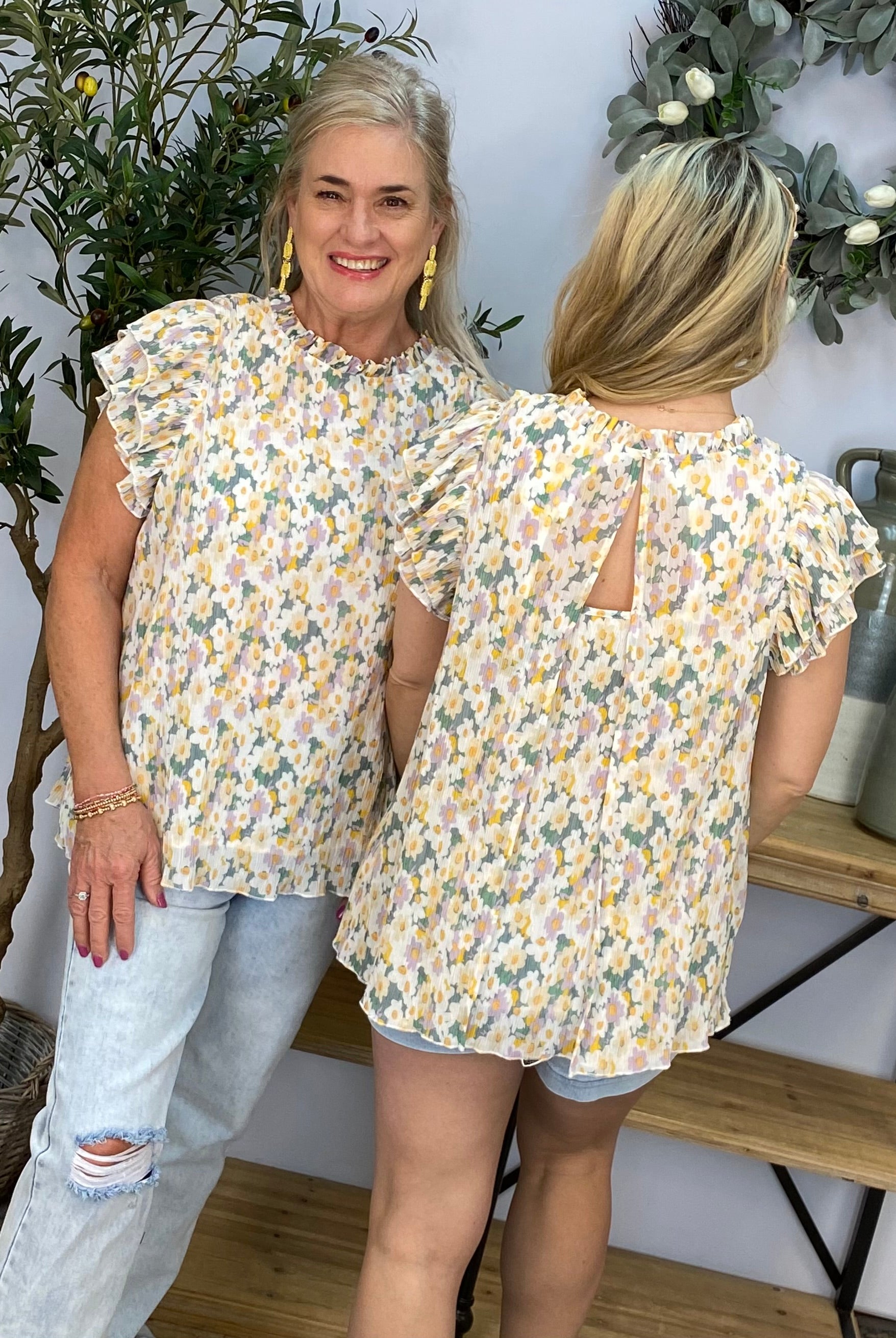 Brighten The Day Blouse-100 Short Sleeve Tops-The Lovely Closet-The Lovely Closet, Women's Fashion Boutique in Alexandria, KY