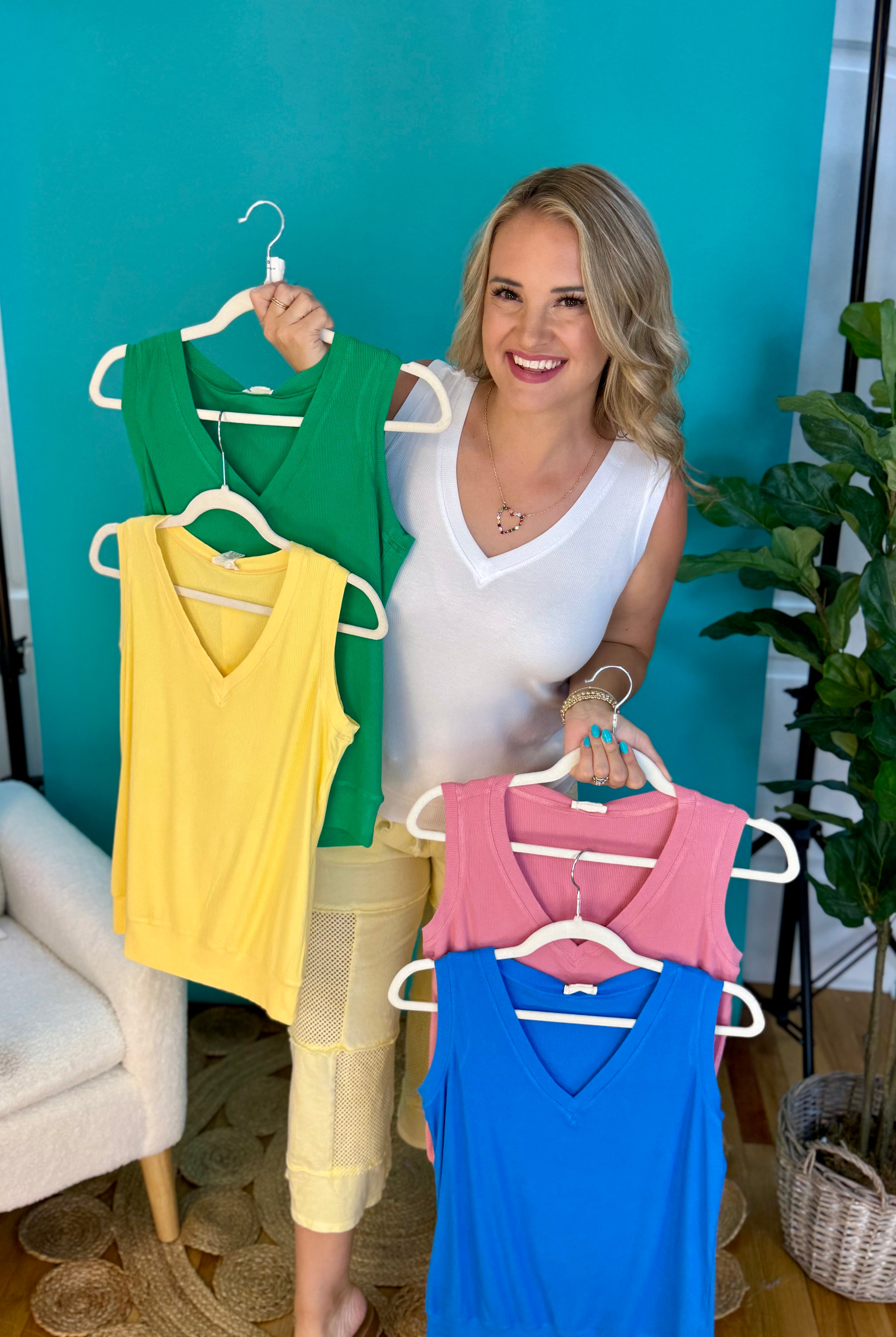 LuxeAir Ribbed Relaxed V-Neck Tank – Grey-120 Sleeveless Tops-The Lovely Closet-The Lovely Closet, Women's Fashion Boutique in Alexandria, KY
