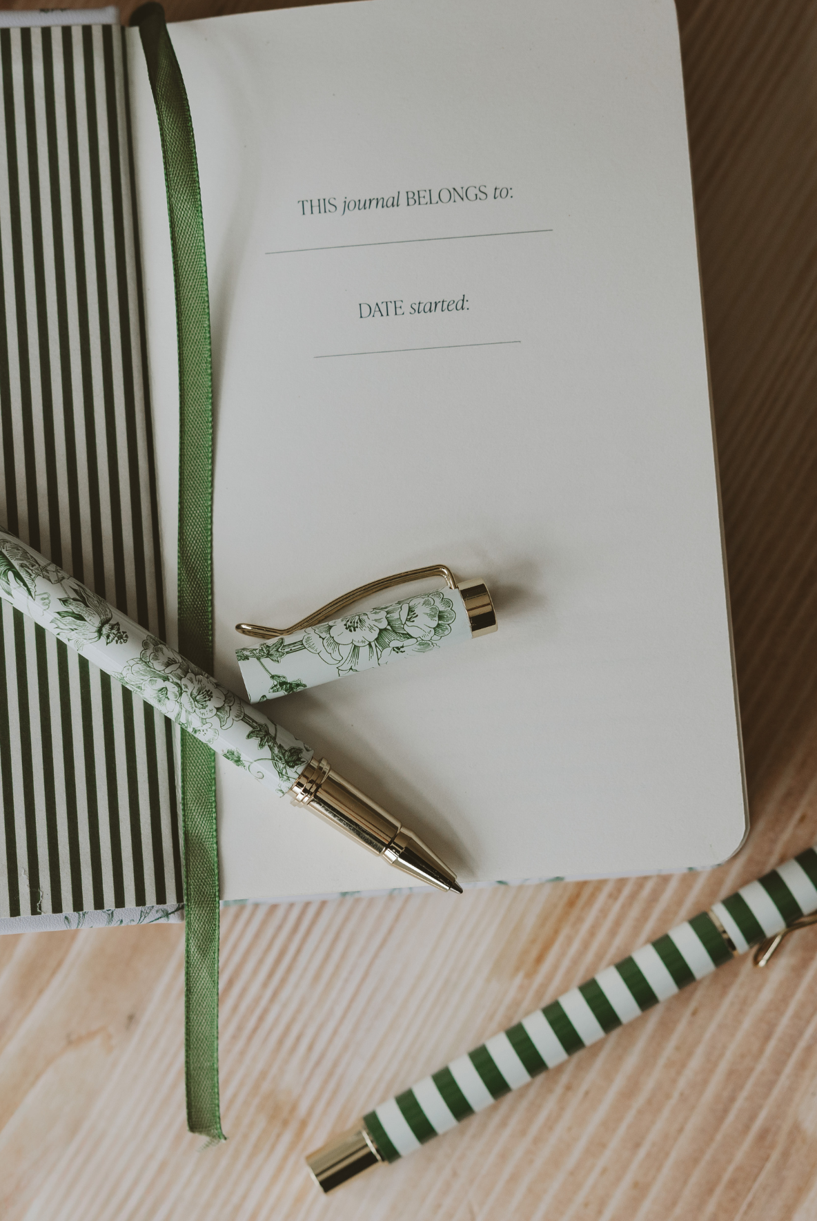 Green Floral Metal Pen Set-310 Gift-Sweet Water Decor-The Lovely Closet, Women's Fashion Boutique in Alexandria, KY