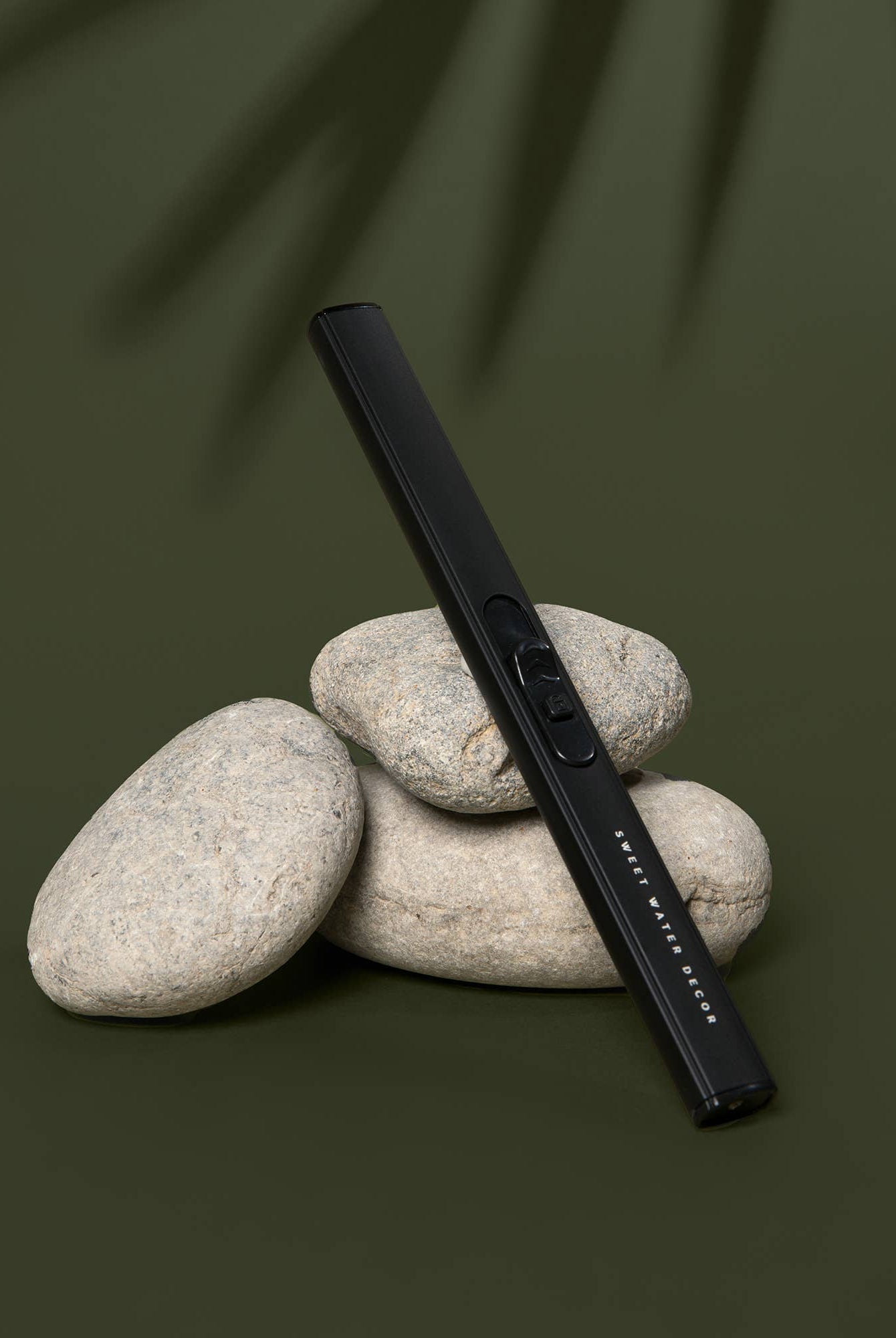 Black Rechargeable Electric Lighter-310 Gift-Sweet Water Decor-The Lovely Closet, Women's Fashion Boutique in Alexandria, KY