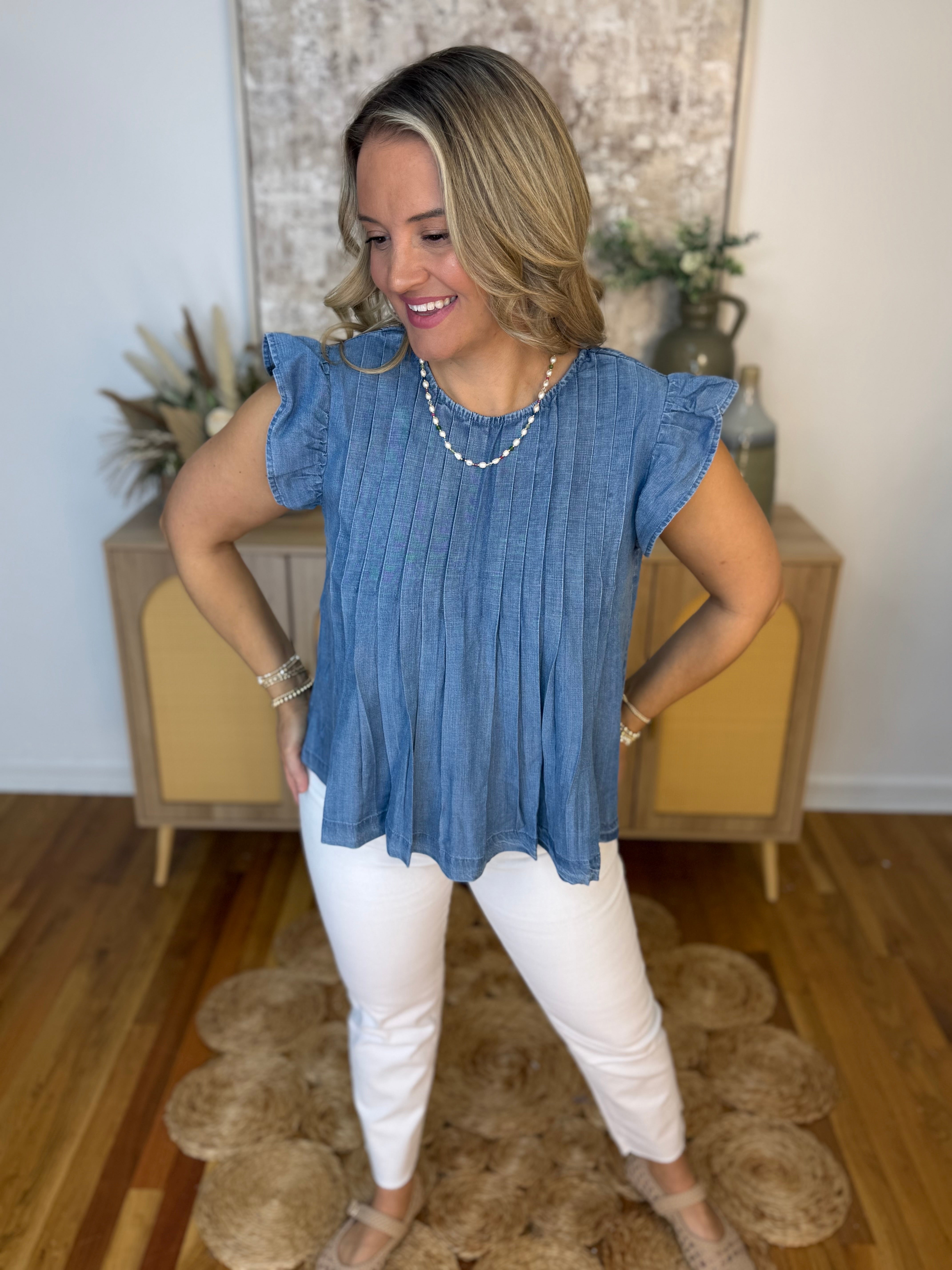 Simple Details Chambray Top-100 Short Sleeve Tops-Blu Pepper-The Lovely Closet, Women's Fashion Boutique in Alexandria, KY