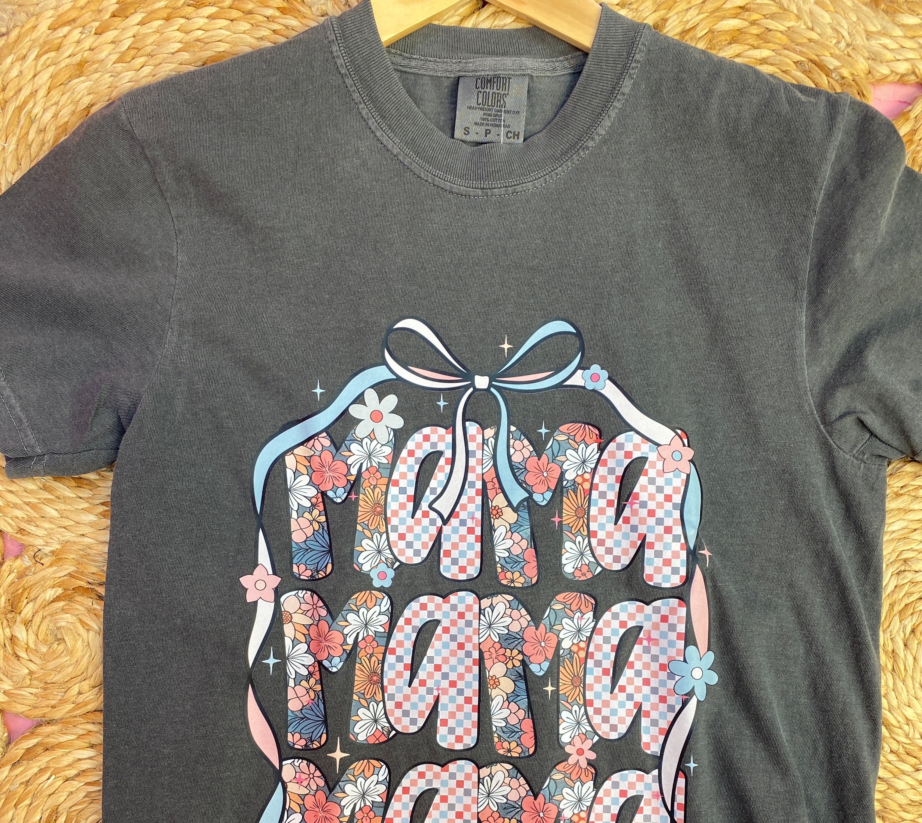 FINAL SALE - Mama Mama Mama Graphic T-Shirt-130 Graphics-The Lovely Closet-The Lovely Closet, Women's Fashion Boutique in Alexandria, KY