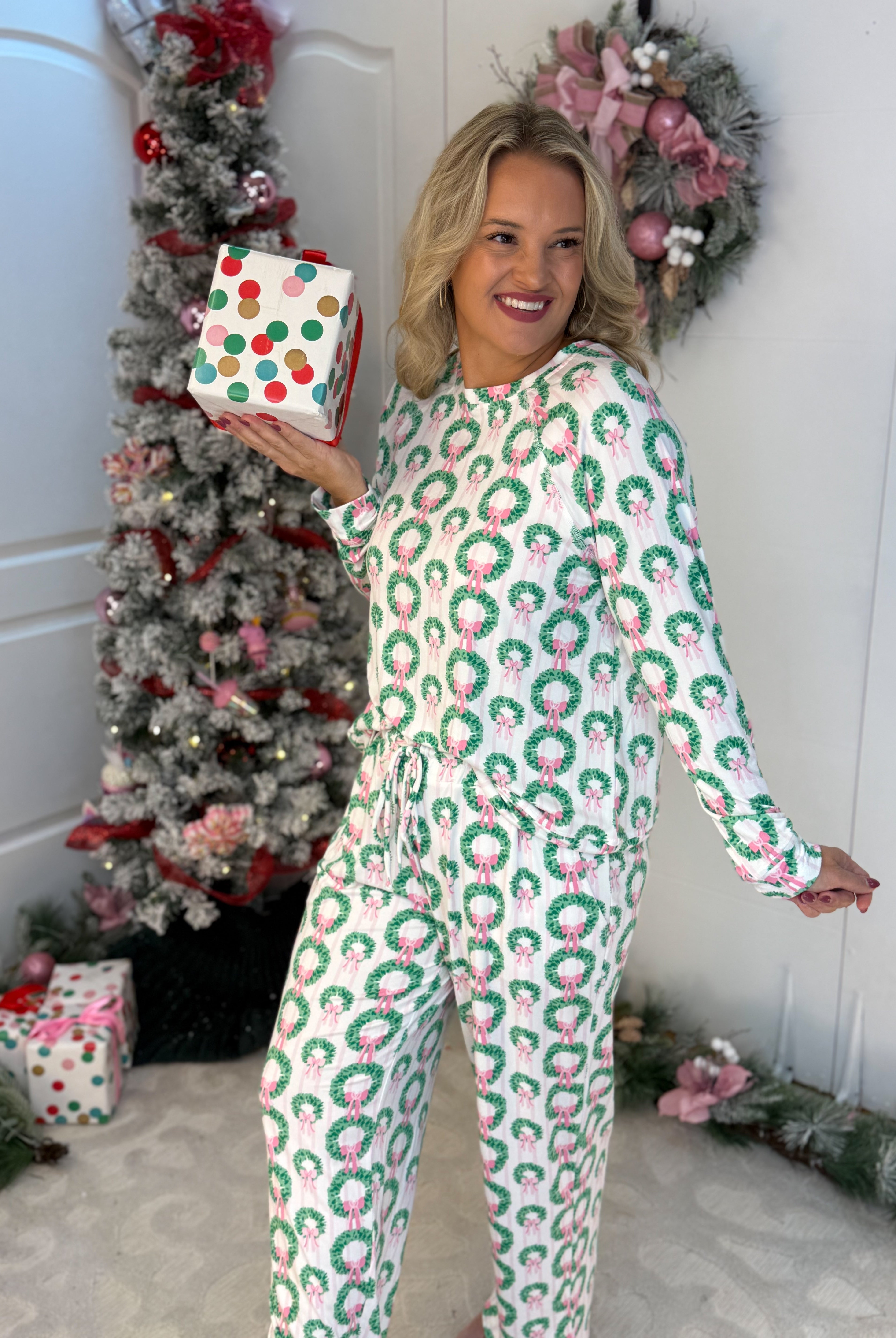 Mary Square Rosy Wreaths Annie Pant Set-350 Holiday-Mary Square-The Lovely Closet, Women's Fashion Boutique in Alexandria, KY