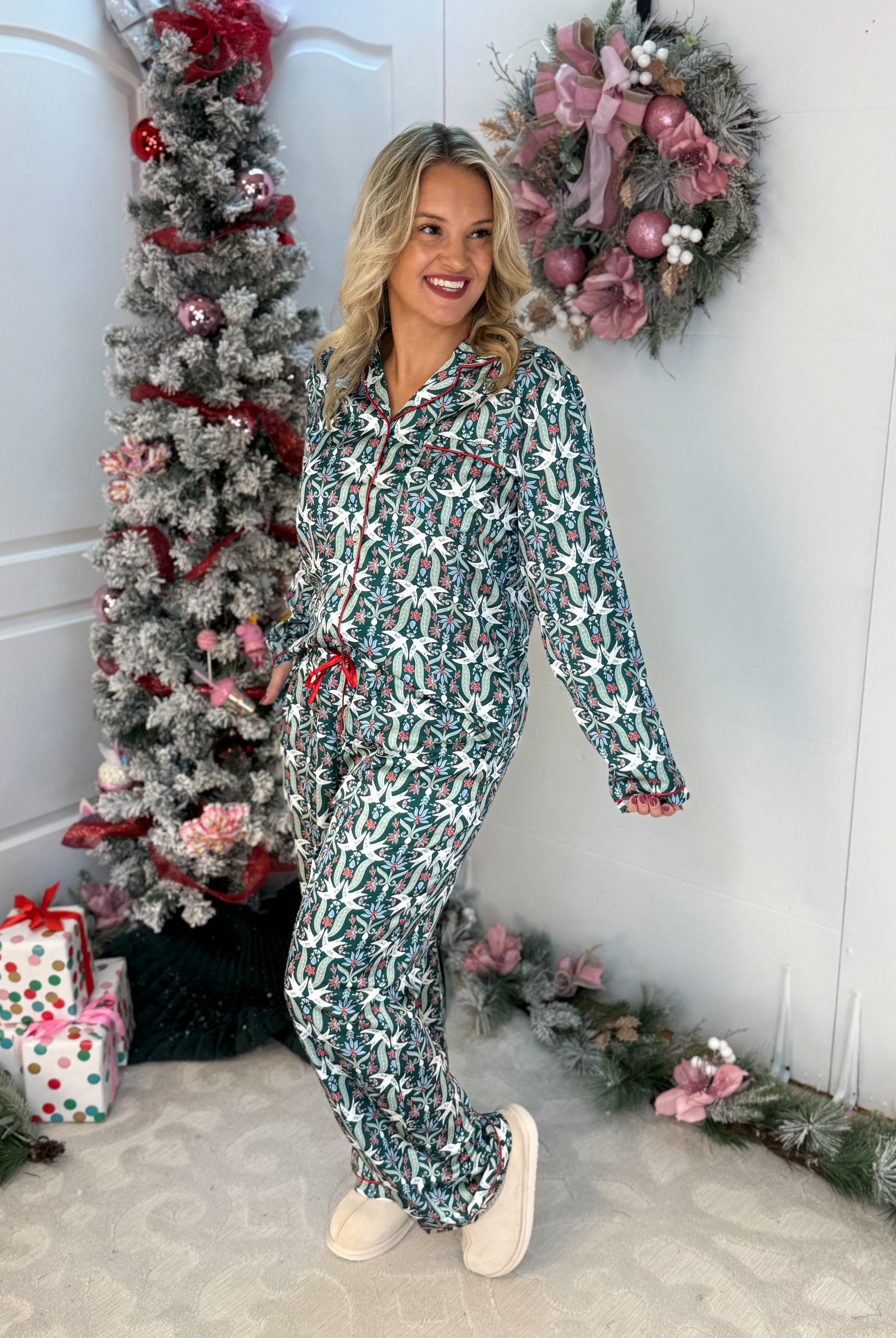 Mary Square Gossamer Wings Charlotte Satin Pant Set-350 Holiday-Mary Square-The Lovely Closet, Women's Fashion Boutique in Alexandria, KY