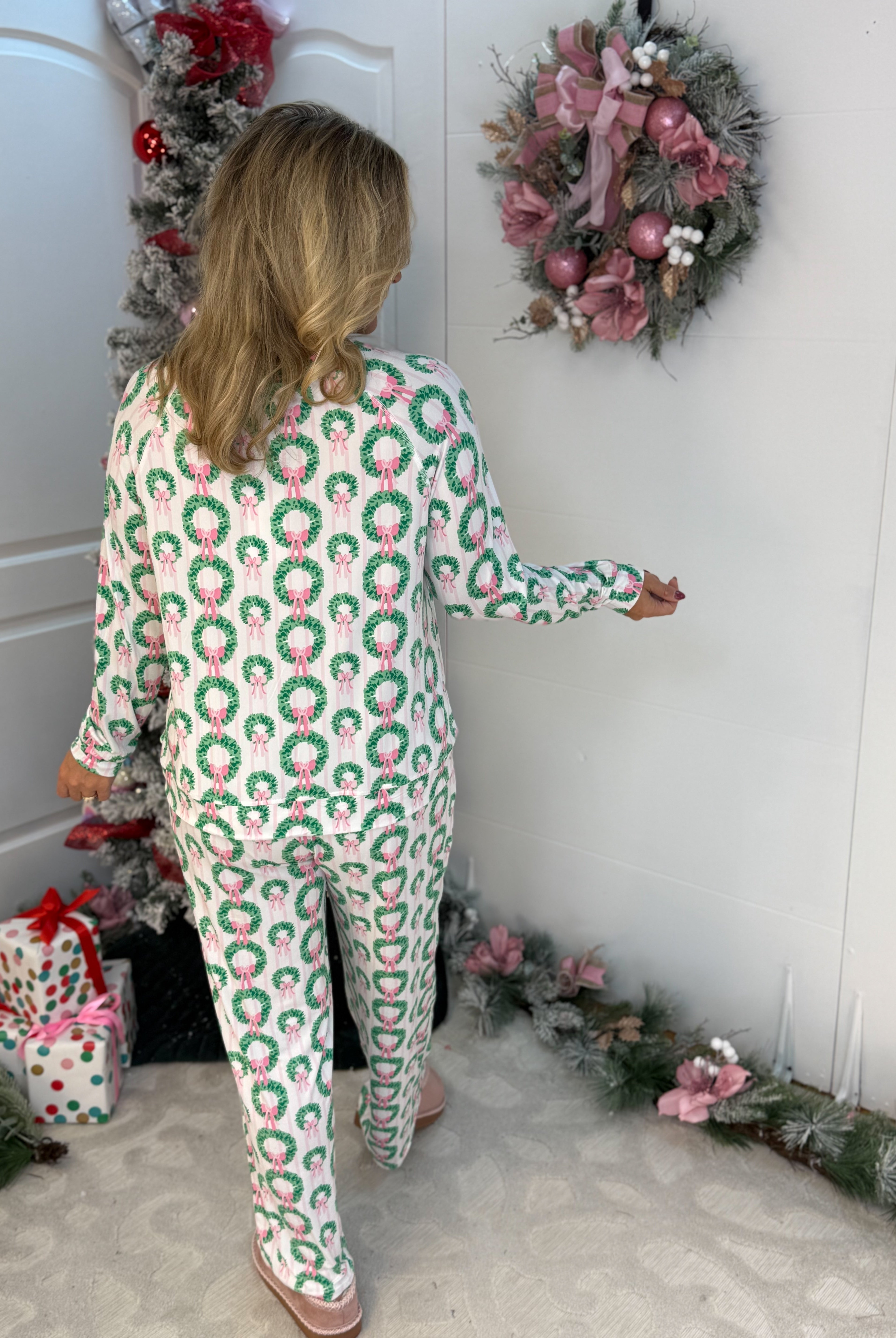 Mary Square Rosy Wreaths Annie Pant Set-350 Holiday-Mary Square-The Lovely Closet, Women's Fashion Boutique in Alexandria, KY