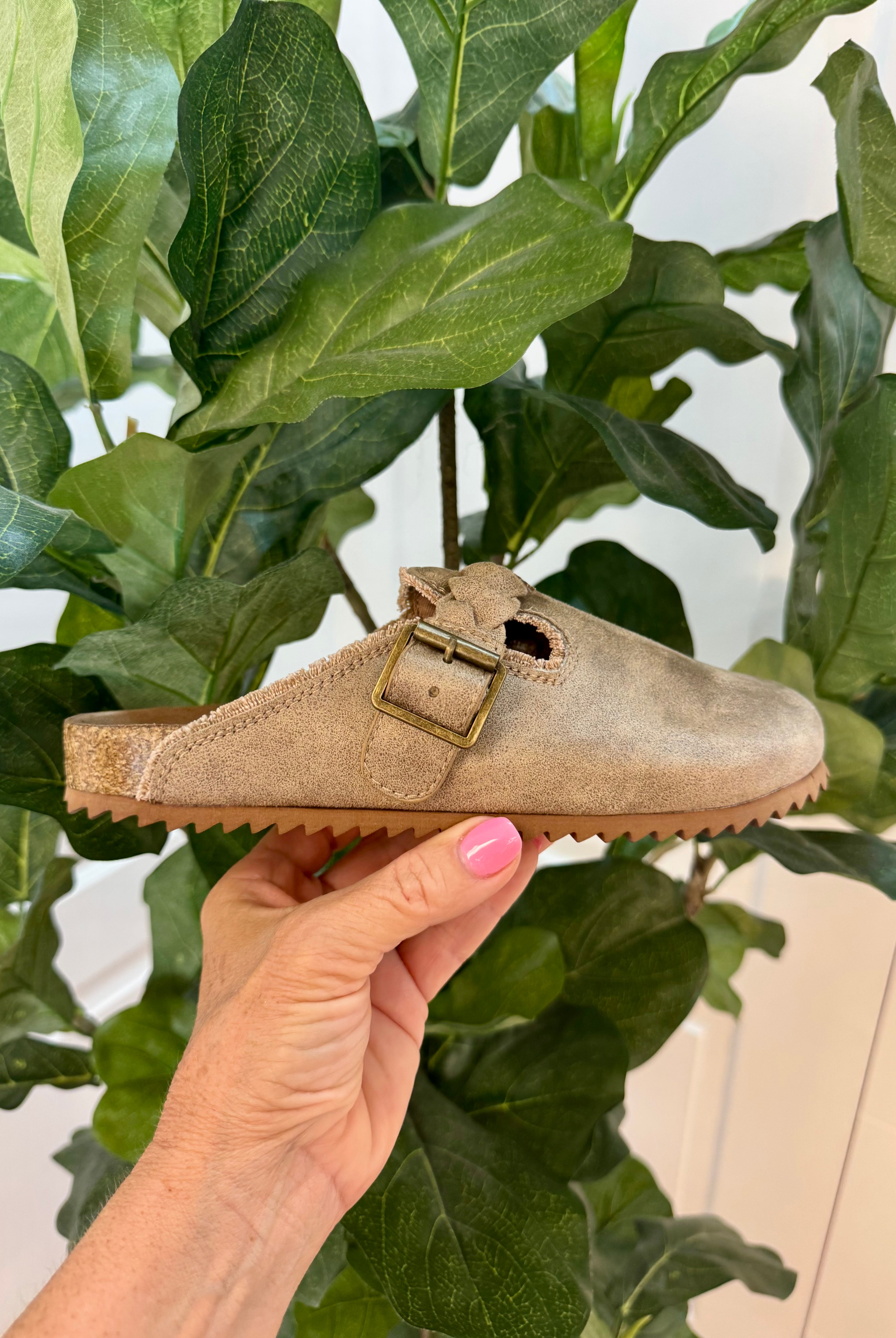 Very G Iris 3 - Beige-270 Shoes-Very G-The Lovely Closet, Women's Fashion Boutique in Alexandria, KY