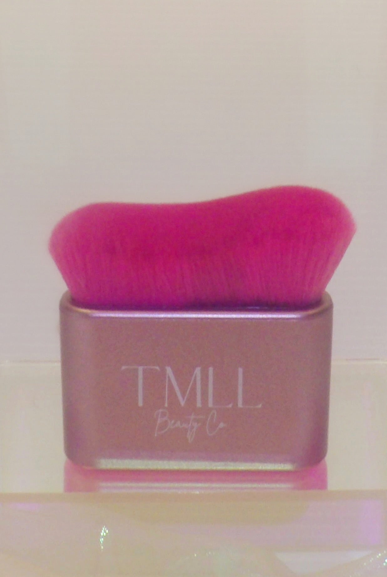 Self Tan Contour & Blending Brush-250 - TMLL Beauty Co - Tan-TMLL Beauty Co-The Lovely Closet, Women's Fashion Boutique in Alexandria, KY
