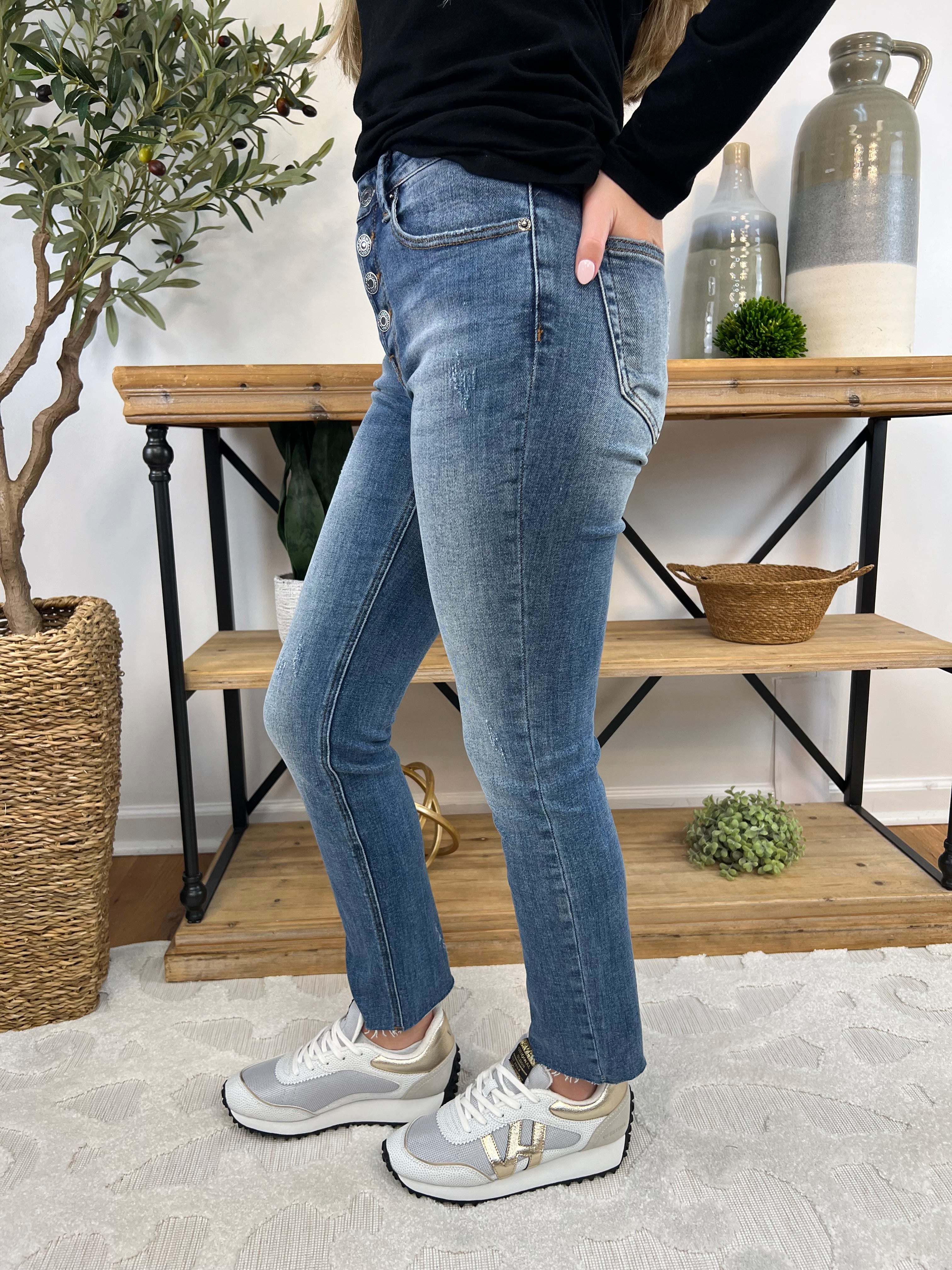 RISEN Button Fly Relaxed Fit Skinny-210 Jeans-Risen-The Lovely Closet, Women's Fashion Boutique in Alexandria, KY