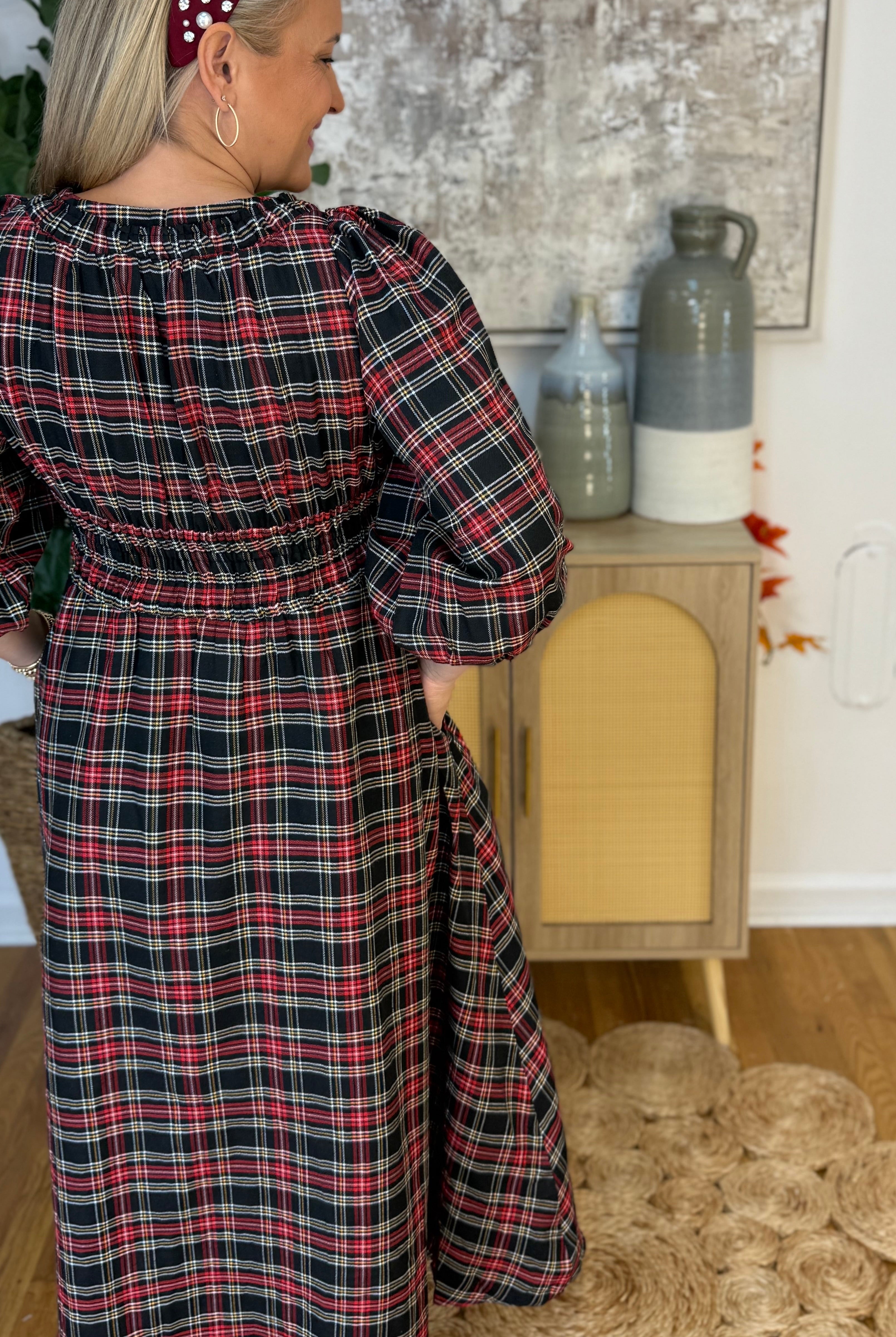 Classic Holiday Plaid Dress-180 Dresses-Entro-The Lovely Closet, Women's Fashion Boutique in Alexandria, KY