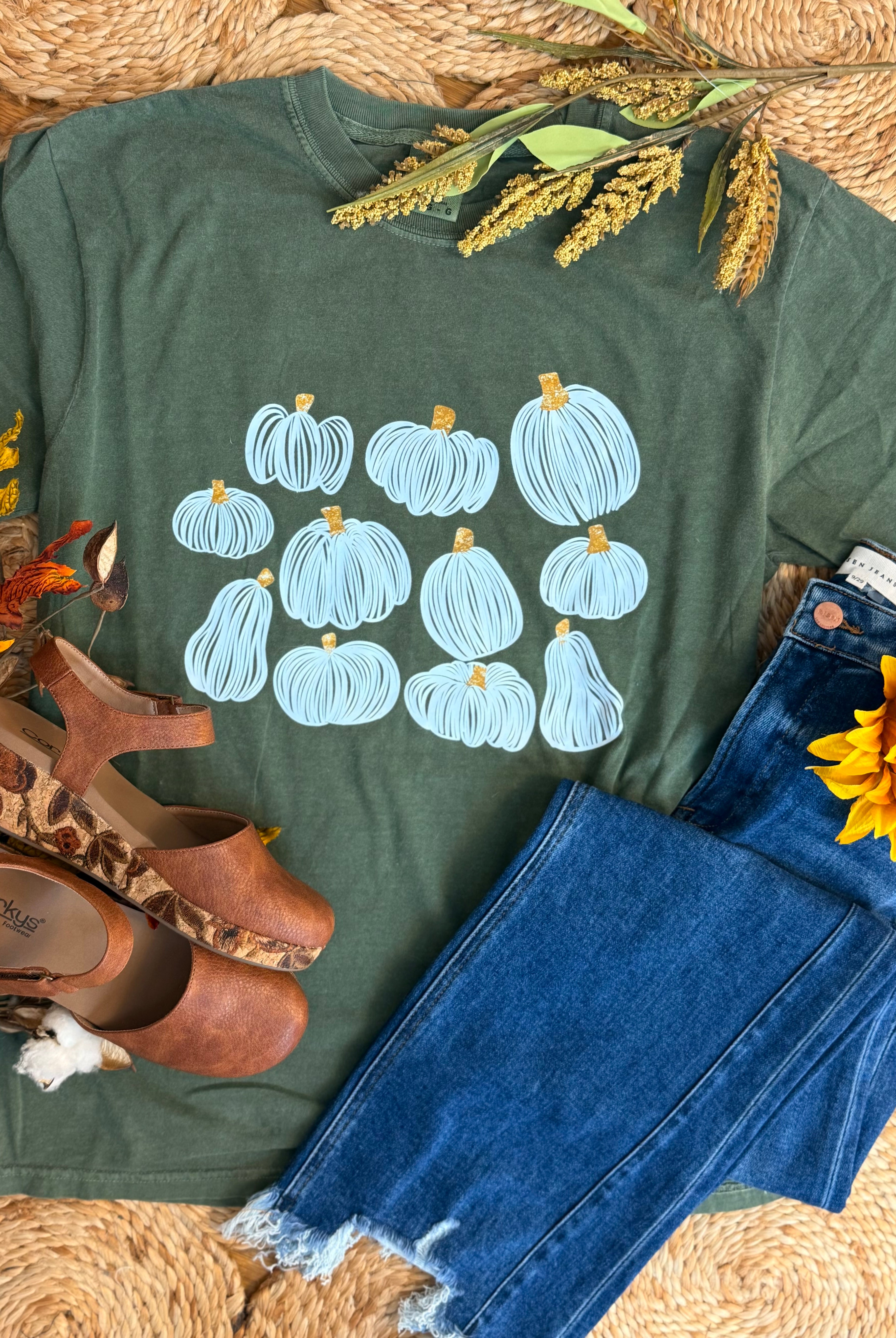 FINAL SALE Oh My Gourd! Graphic T-Shirt-130 Graphics-The Lovely Closet-The Lovely Closet, Women's Fashion Boutique in Alexandria, KY