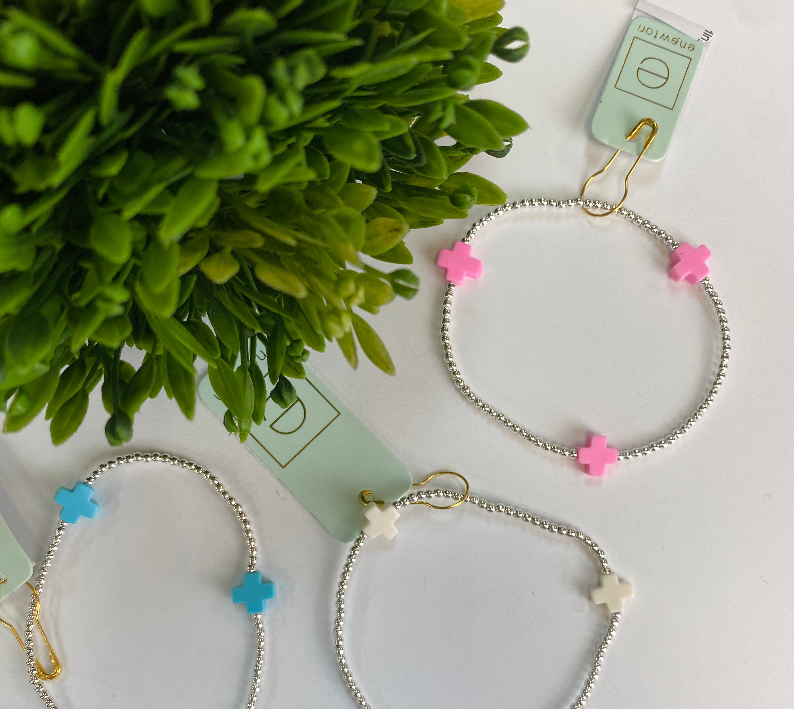 2mm Signature Cross Sterling-260 eNewton-eNewton-The Lovely Closet, Women's Fashion Boutique in Alexandria, KY