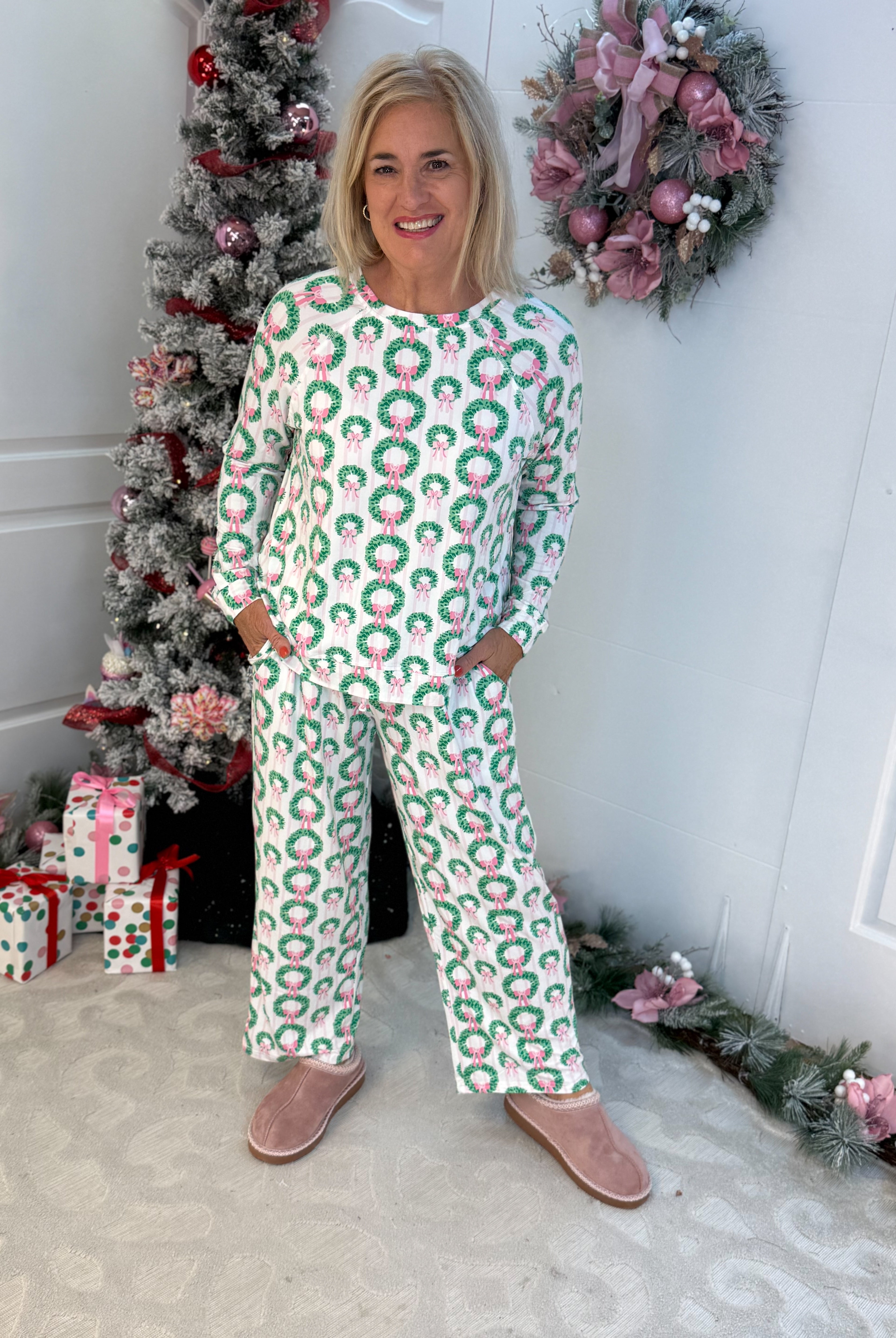 Mary Square Rosy Wreaths Annie Pant Set-350 Holiday-Mary Square-The Lovely Closet, Women's Fashion Boutique in Alexandria, KY