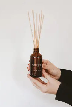 Farmhouse Reed Diffuser-310 Gift-The Lovely Closet-The Lovely Closet, Women's Fashion Boutique in Alexandria, KY