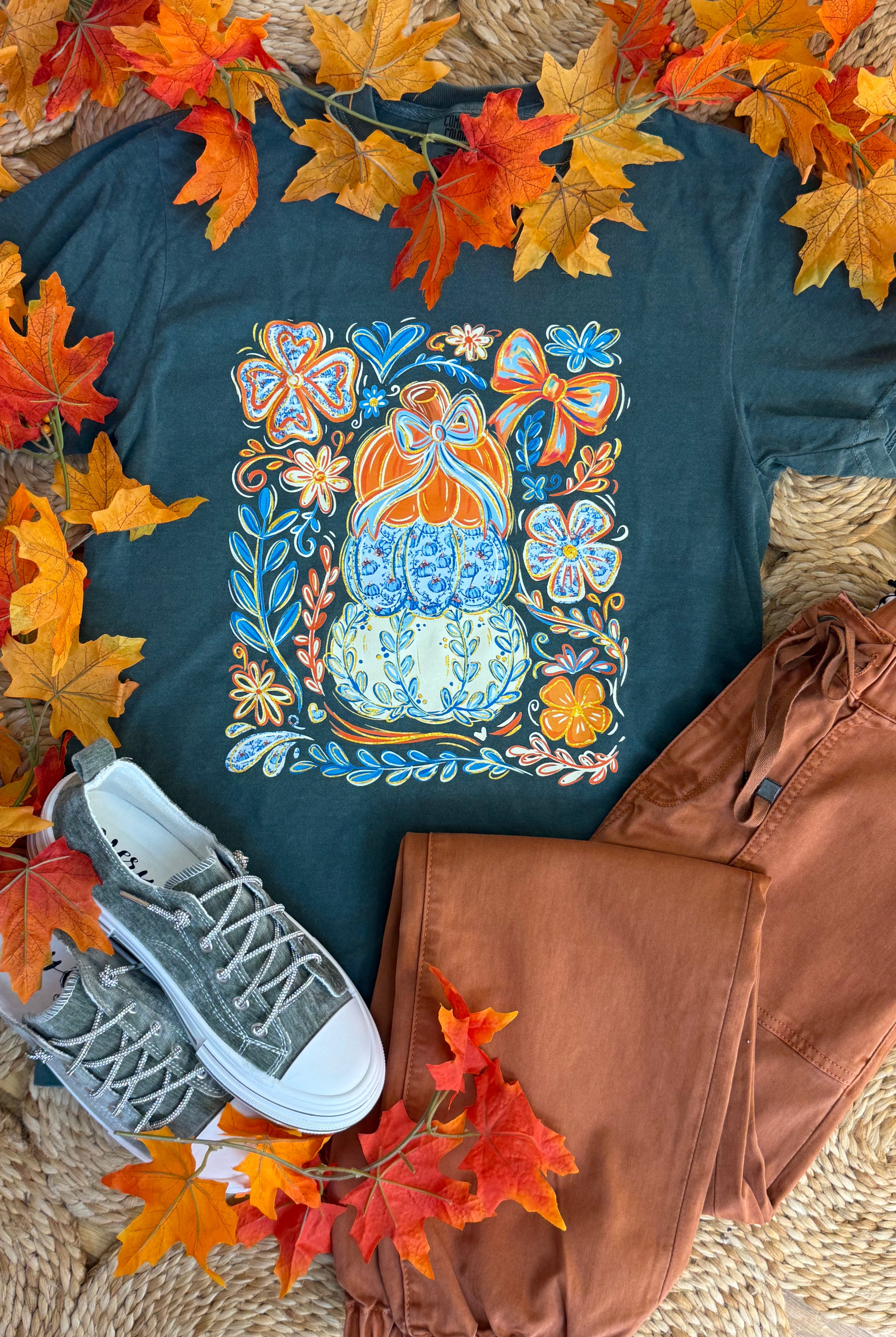 FINAL SALE Hey Pumpkin Graphic T-Shirt-The Lovely Closet-The Lovely Closet, Women's Fashion Boutique in Alexandria, KY