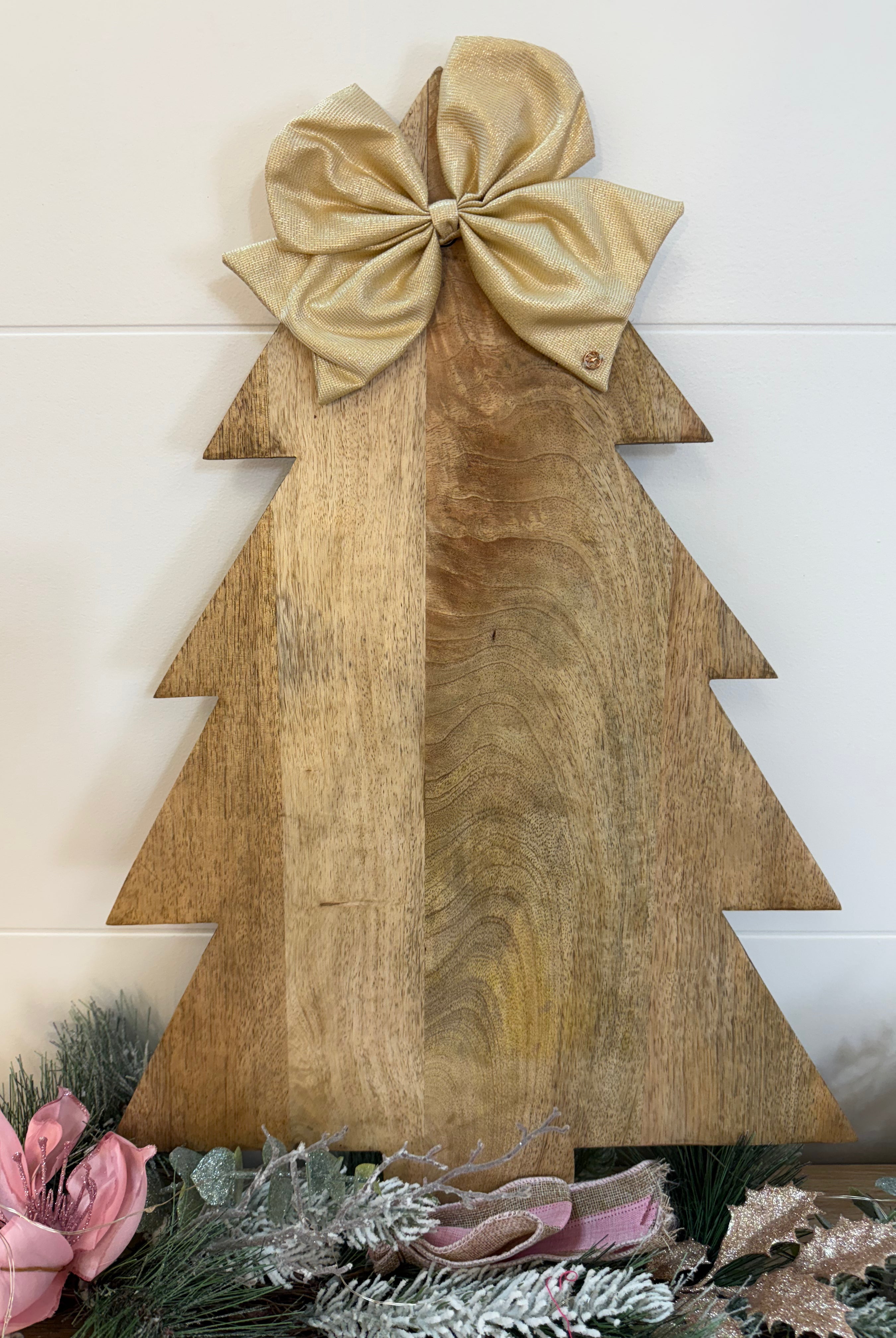 Tree Charcuterie Bow Board Magnetic-350 Holiday-Mary Square-The Lovely Closet, Women's Fashion Boutique in Alexandria, KY
