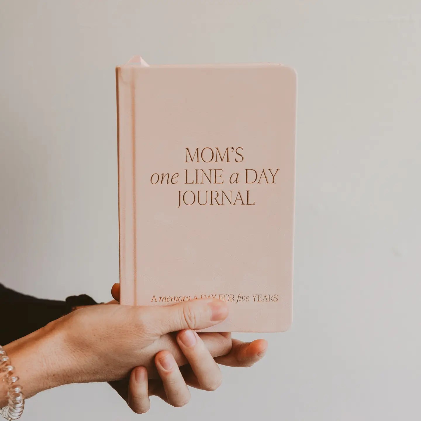 Mom's One Line a Day Journal - Pink-310 Gift-Sweet Water Decor-The Lovely Closet, Women's Fashion Boutique in Alexandria, KY