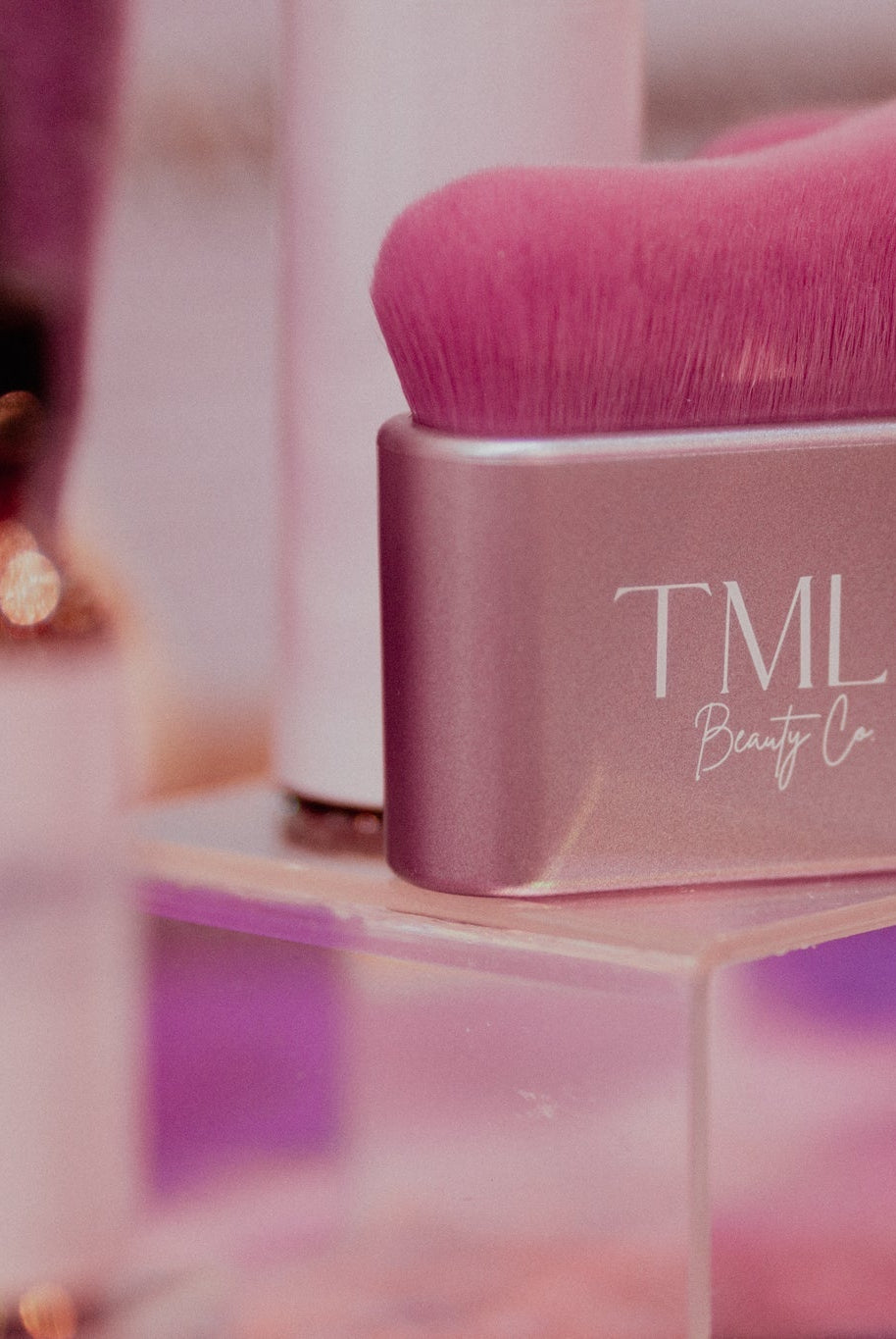 Self Tan Contour & Blending Brush-250 - TMLL Beauty Co - Tan-TMLL Beauty Co-The Lovely Closet, Women's Fashion Boutique in Alexandria, KY