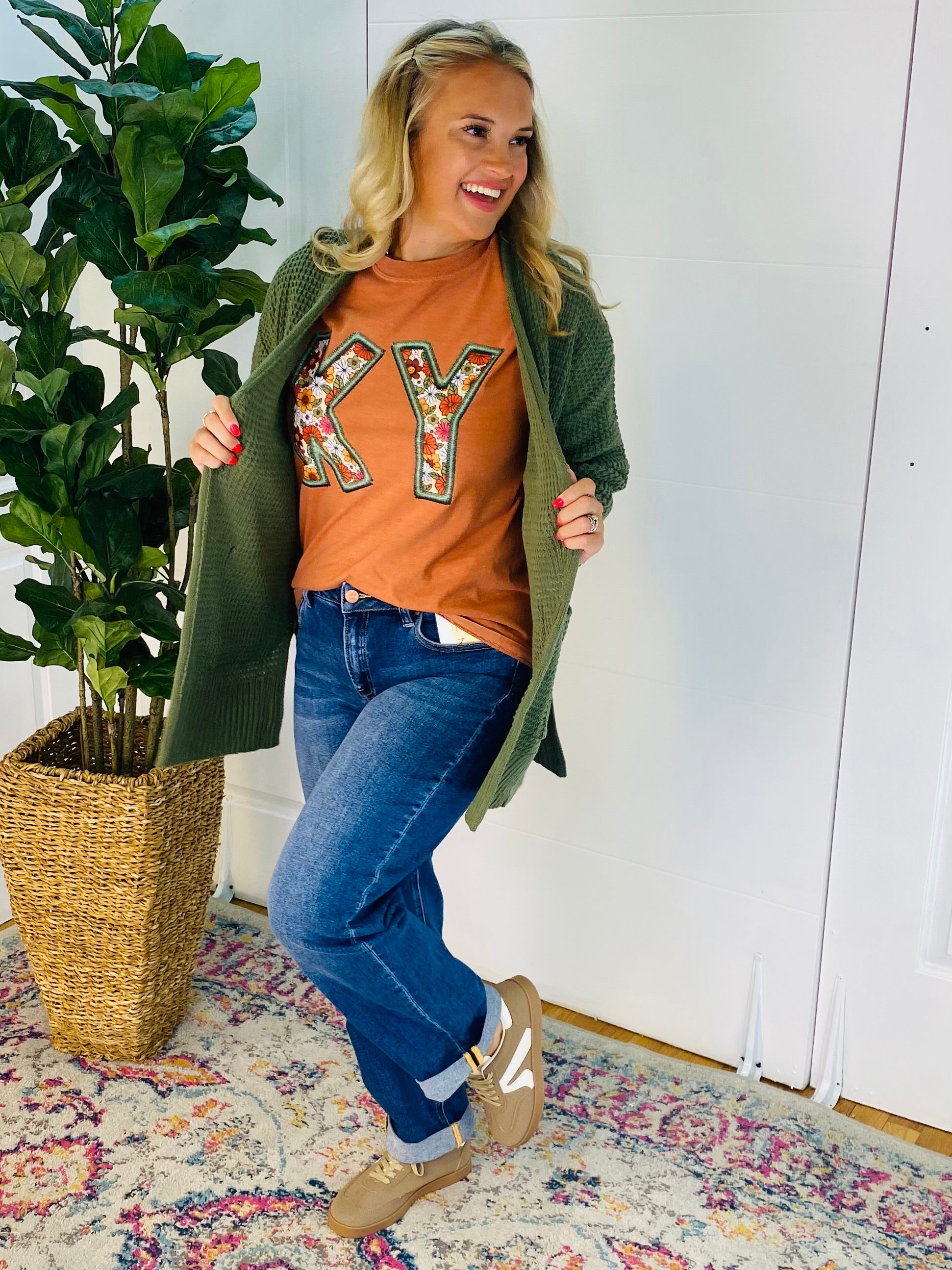 FINAL SALE Fall in KY Graphic T-Shirt-130 Graphics-The Lovely Closet-The Lovely Closet, Women's Fashion Boutique in Alexandria, KY