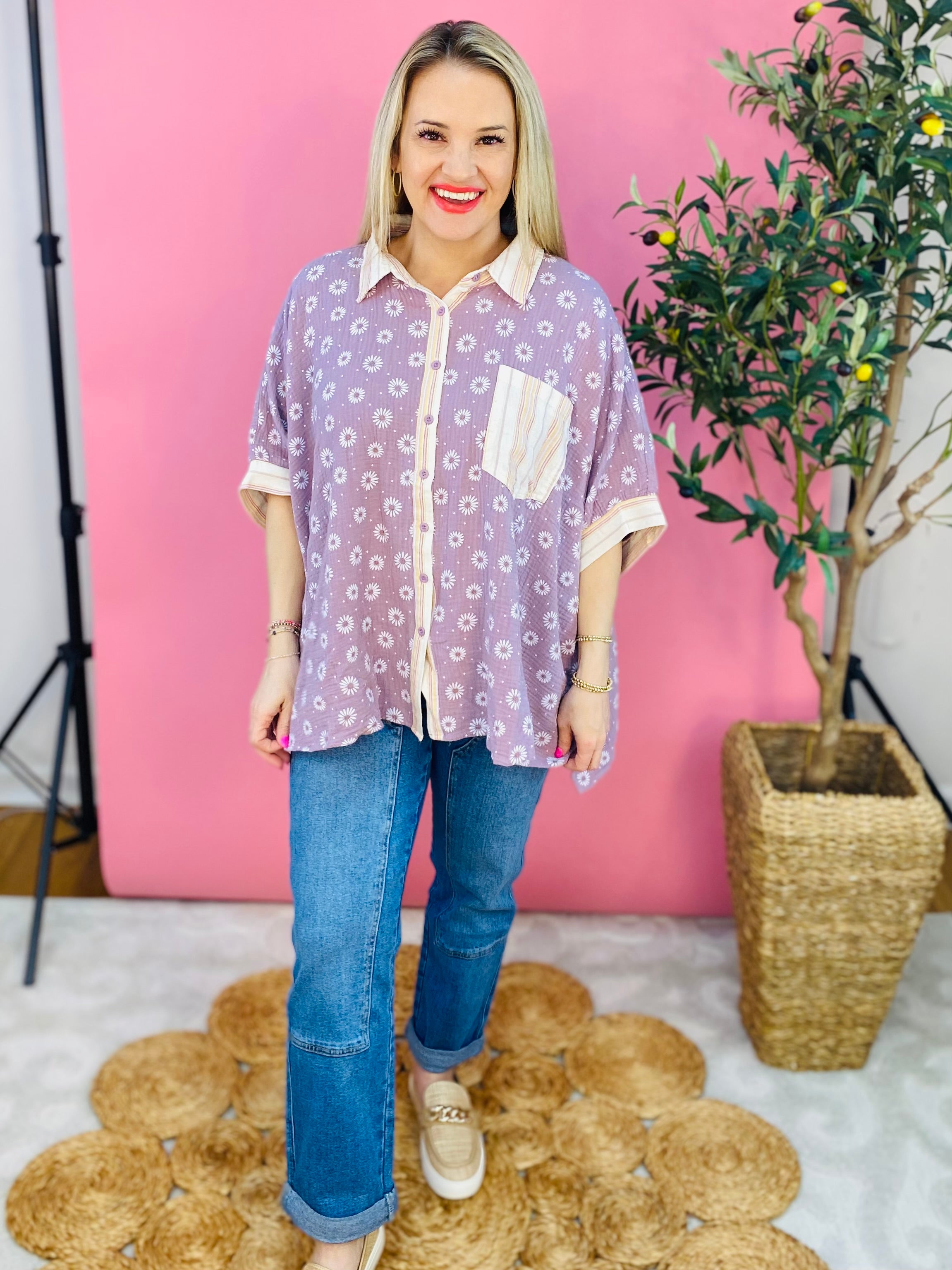 Picking Up Daisies Button Down Top-100 Short Sleeve Tops-easel-The Lovely Closet, Women's Fashion Boutique in Alexandria, KY