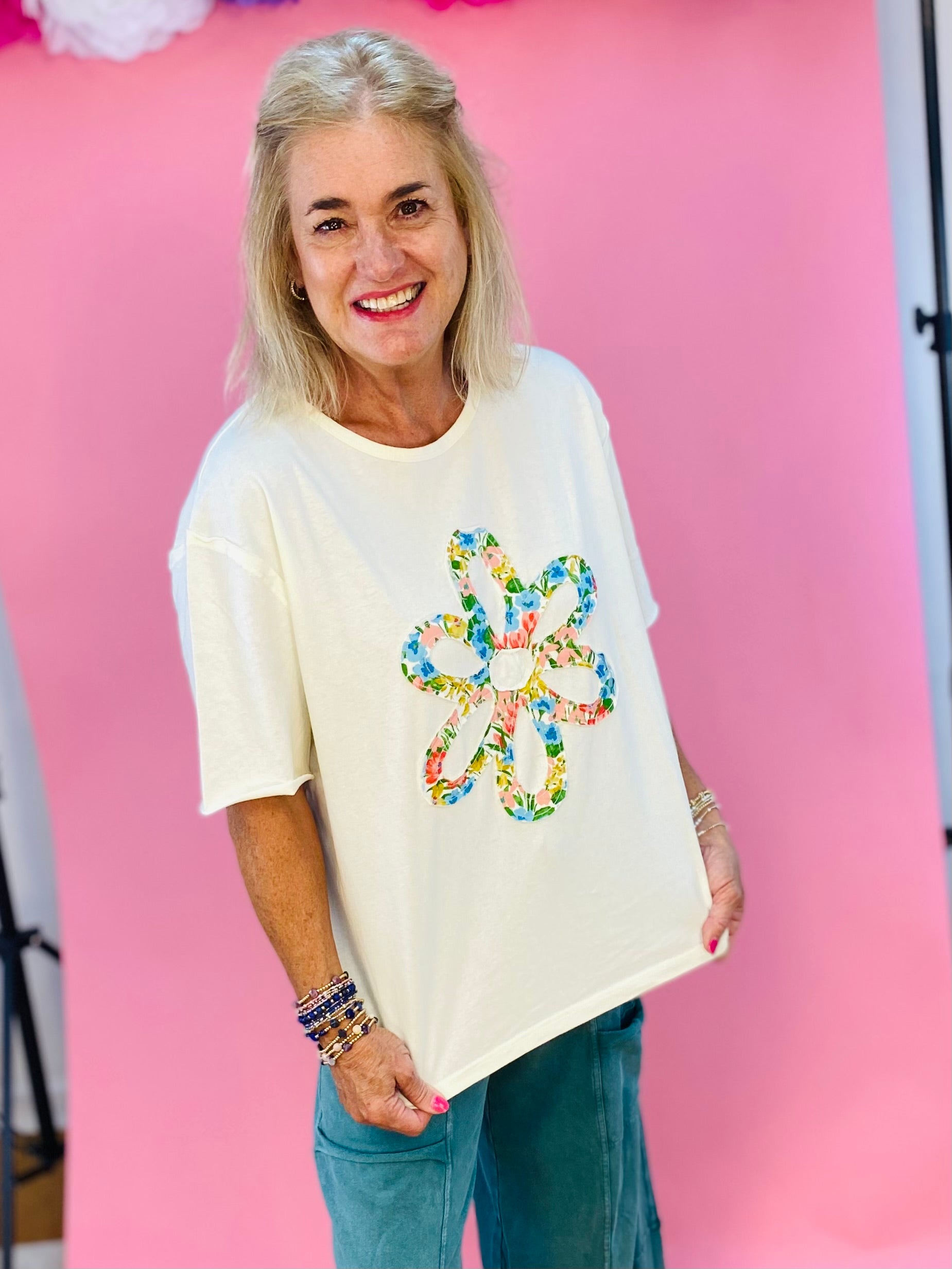 Daisy Patch Floral Applique Top-100 Short Sleeve Tops-Sage + Fig-The Lovely Closet, Women's Fashion Boutique in Alexandria, KY
