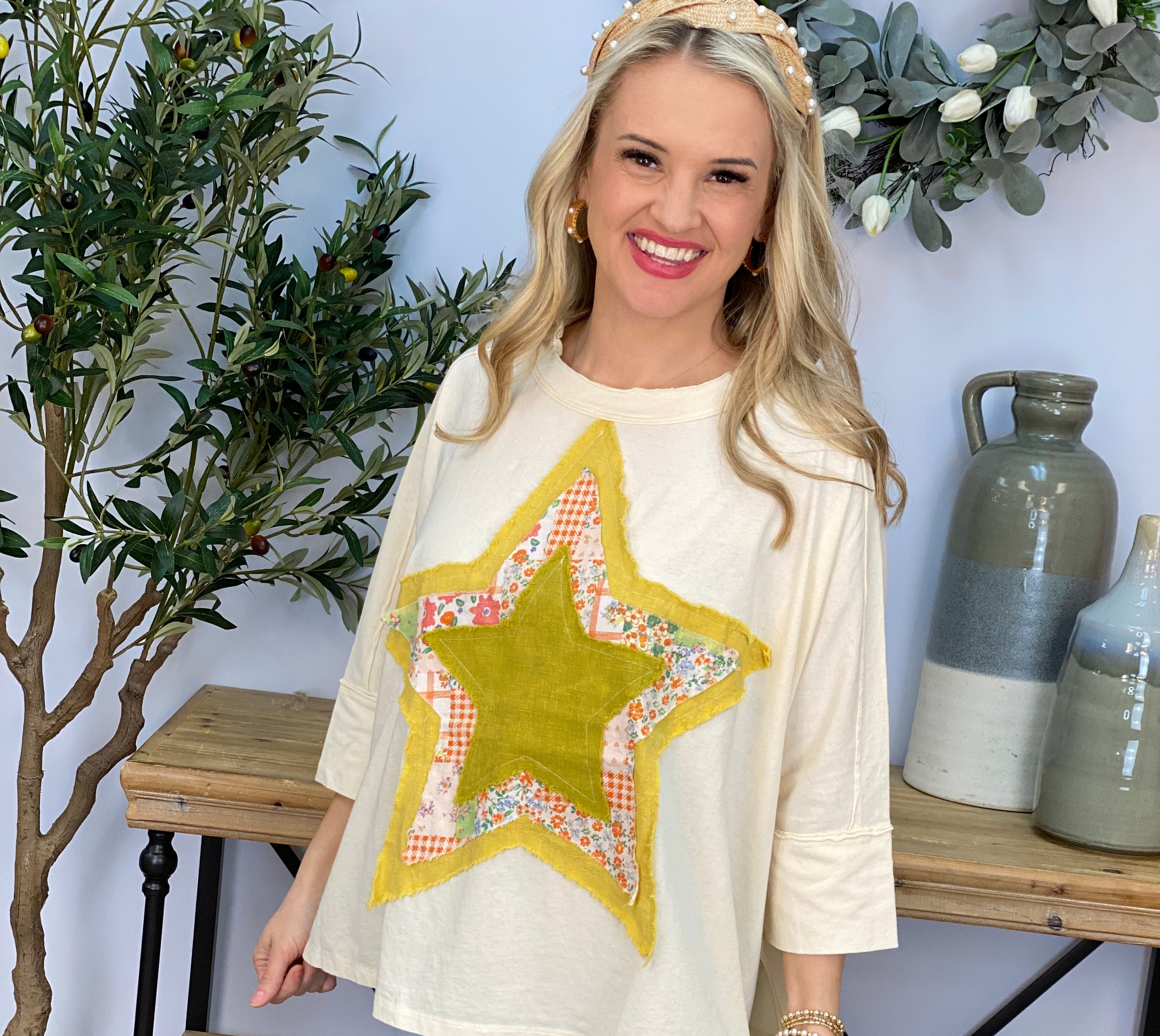 Sunshine Star Top-The Lovely Closet-The Lovely Closet, Women's Fashion Boutique in Alexandria, KY