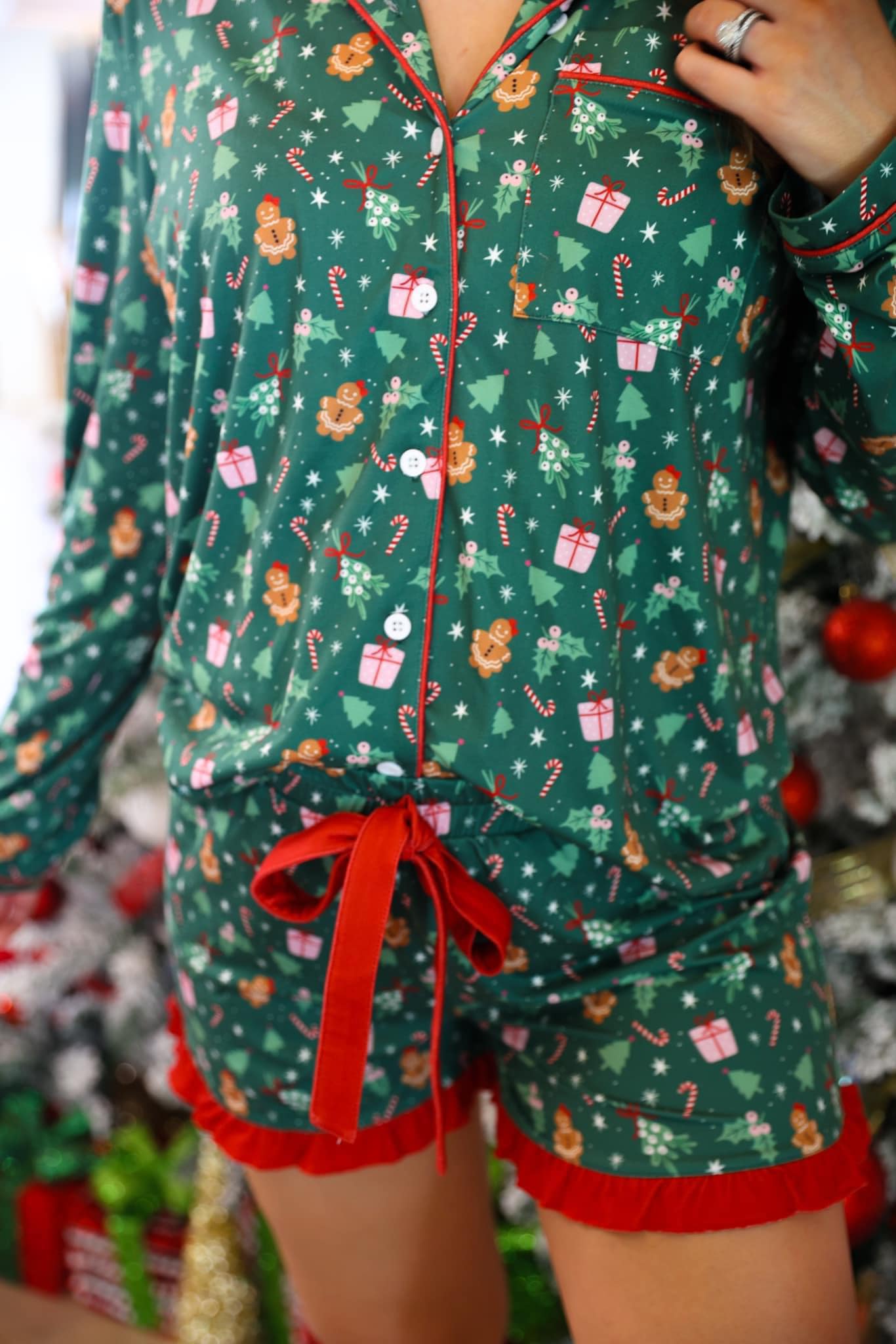 All I Want For Christmas Ruffle Pajama Set-350 Holiday-The Lovely Closet-The Lovely Closet, Women's Fashion Boutique in Alexandria, KY