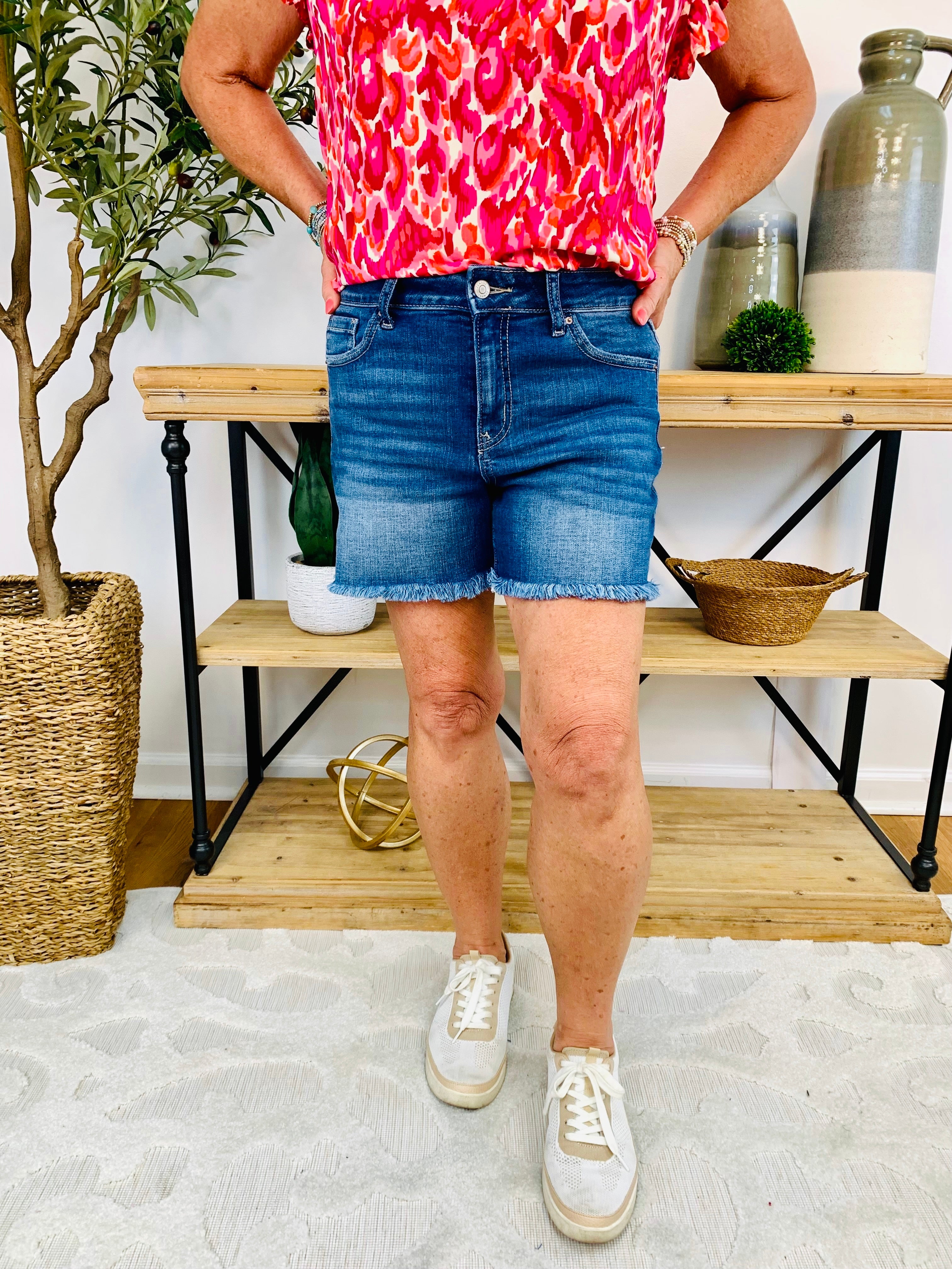 Sun Kissed Summer Denim Shorts-The Lovely Closet-The Lovely Closet, Women's Fashion Boutique in Alexandria, KY