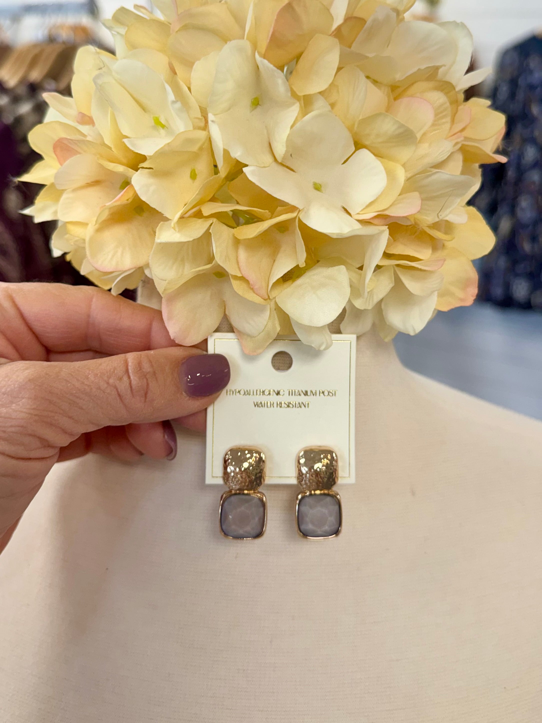 Square Faceted Post - Large - Dusty Lavender-280 Accessories-Golden Stella-The Lovely Closet, Women's Fashion Boutique in Alexandria, KY