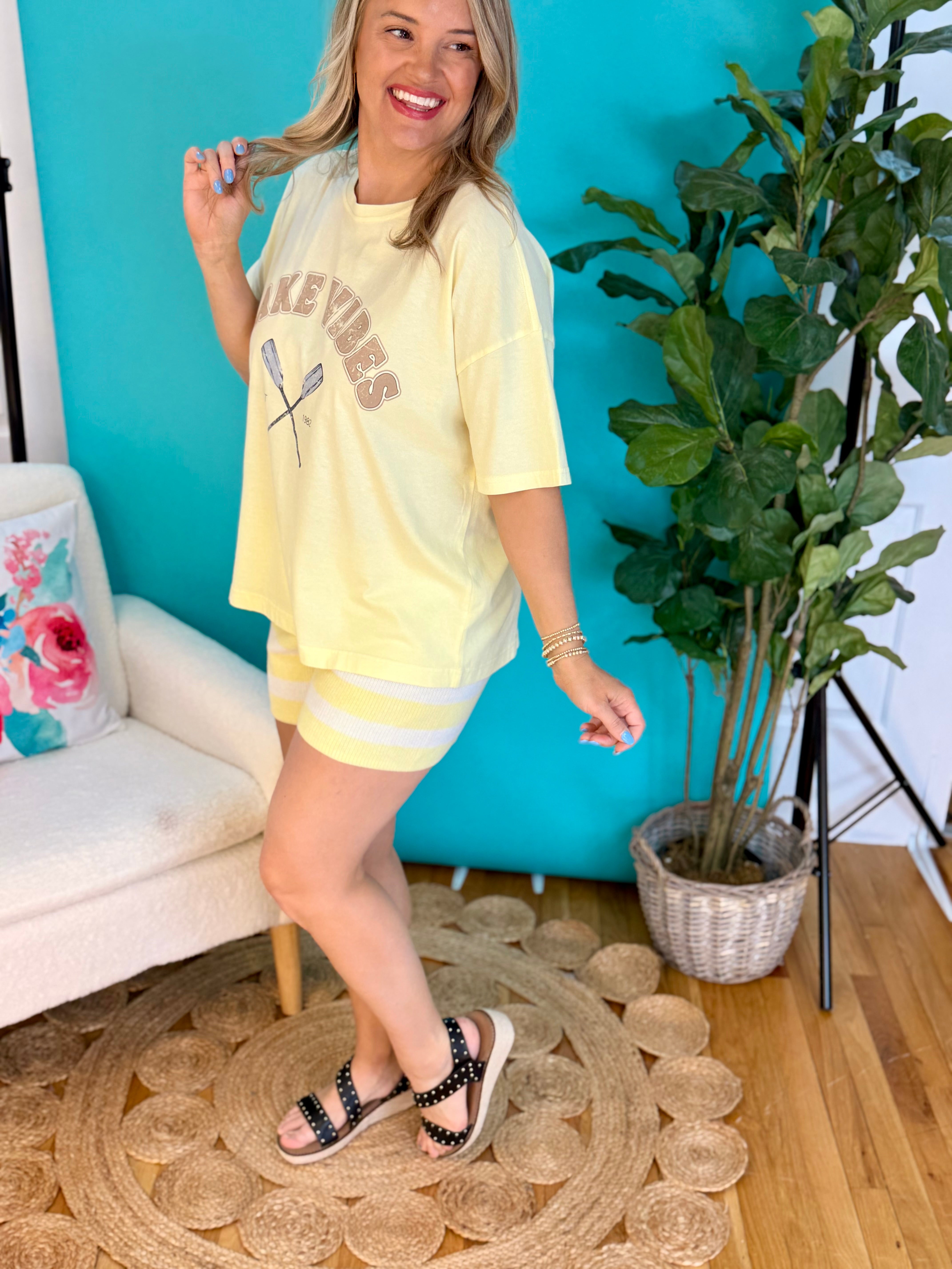 Lake Vibes Graphic T-Shirt-100 Short Sleeve Tops-Blu Pepper-The Lovely Closet, Women's Fashion Boutique in Alexandria, KY