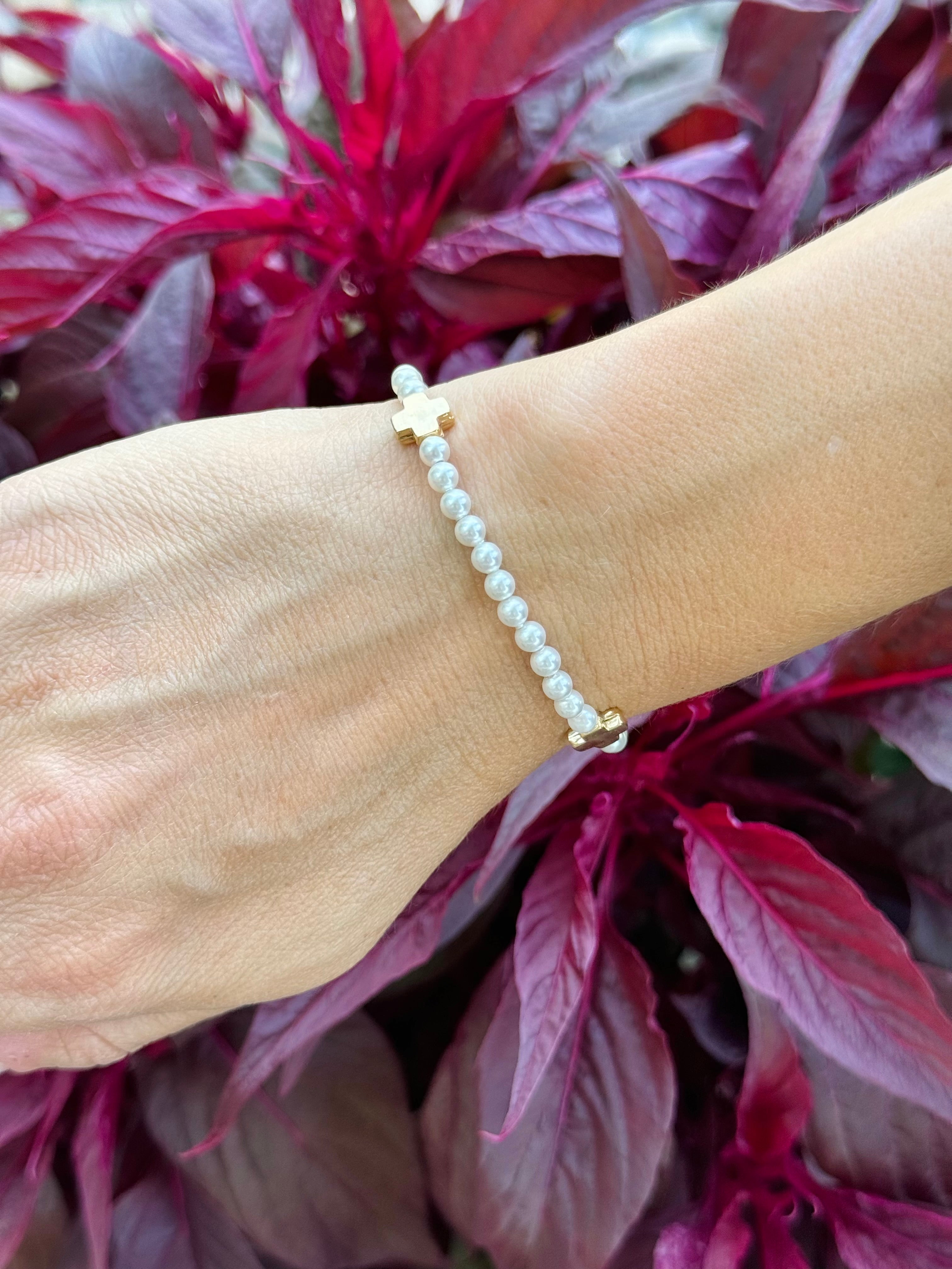 Signature Cross Pearl 4mm Gold – The Lovely Closet