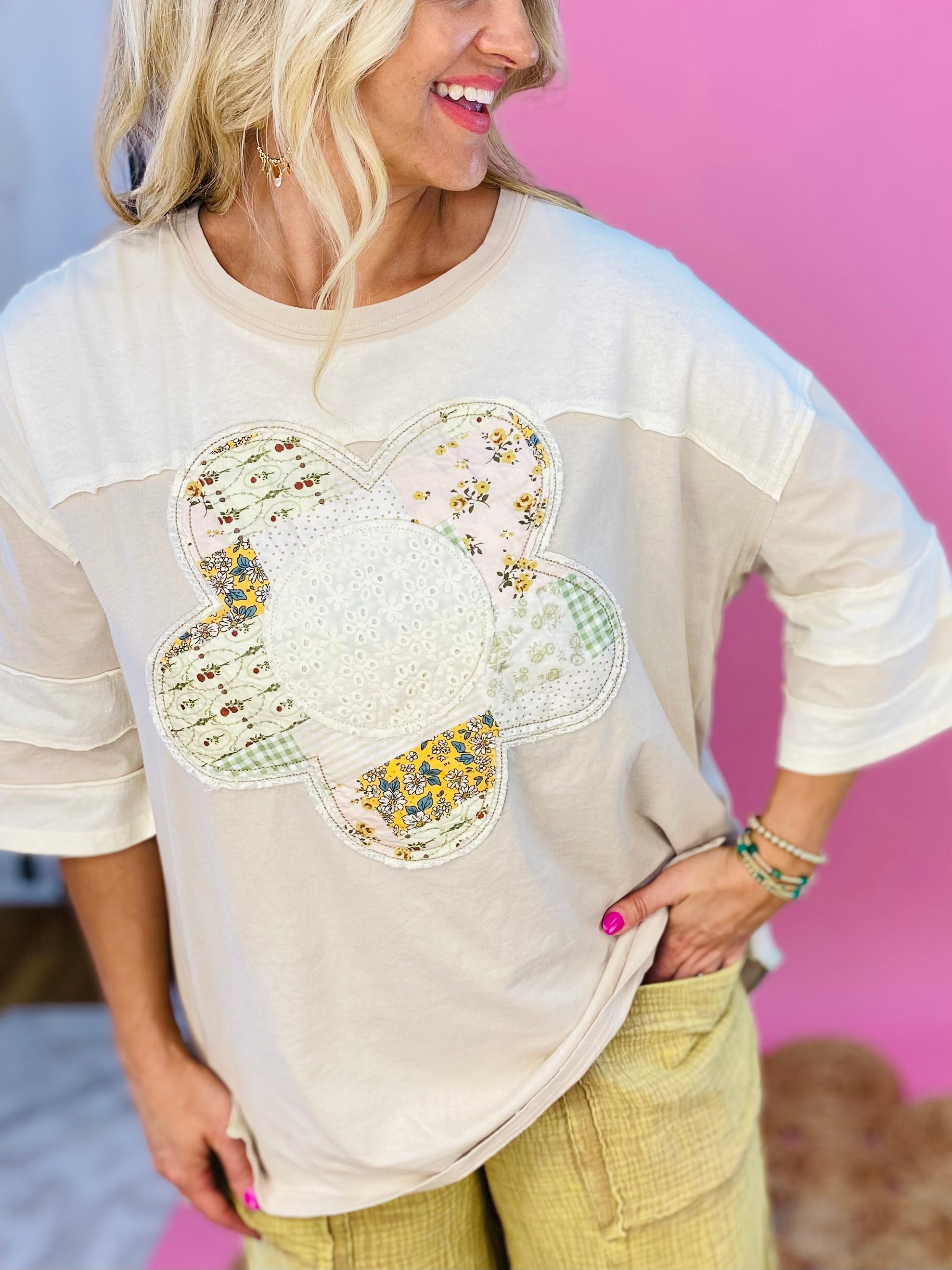 Easy Going Appliqué Top-100 Short Sleeve Tops-Sage + Fig-The Lovely Closet, Women's Fashion Boutique in Alexandria, KY