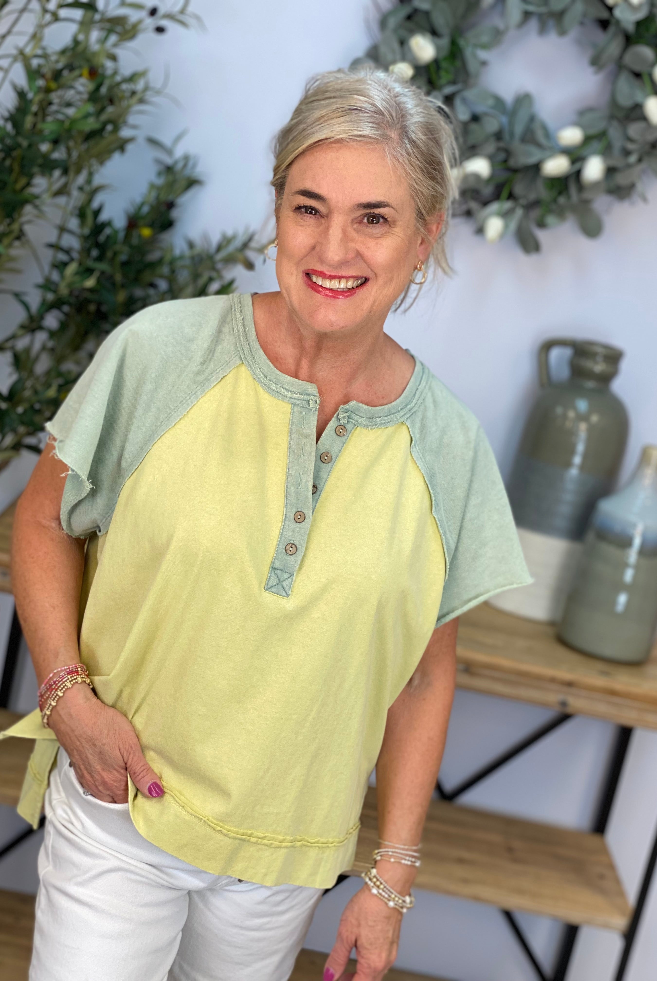 Sun & Sage Top-100 Short Sleeve Tops-The Lovely Closet-The Lovely Closet, Women's Fashion Boutique in Alexandria, KY