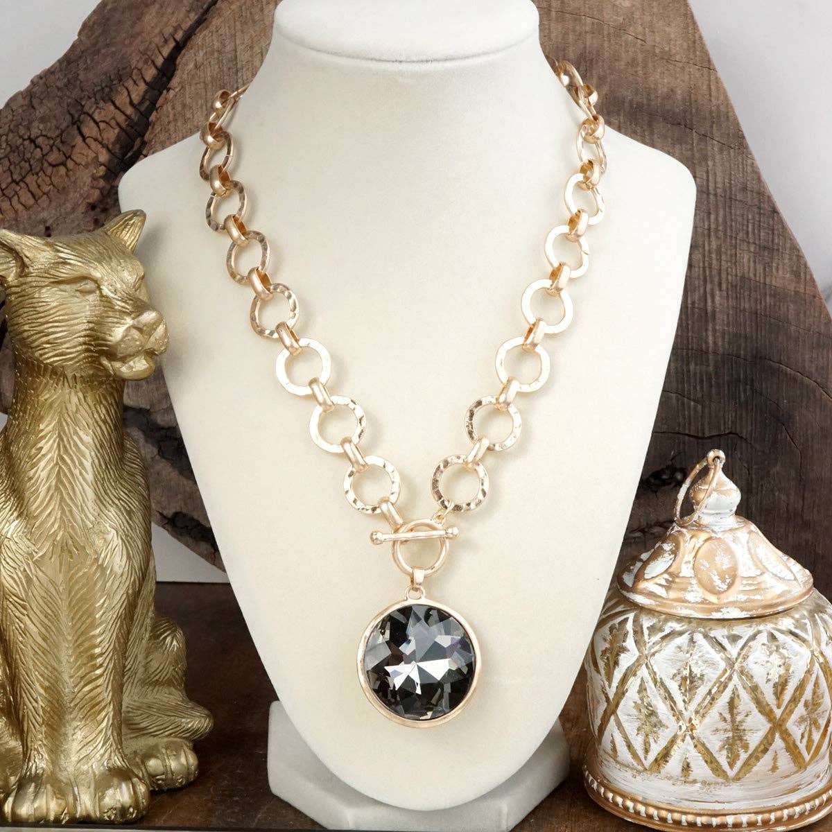 Gilded Radiance – Chunky Ring Chain Necklace with Sparkly Crystal: Gray-250 Jewelry-PennyLine inc-The Lovely Closet, Women's Fashion Boutique in Alexandria, KY