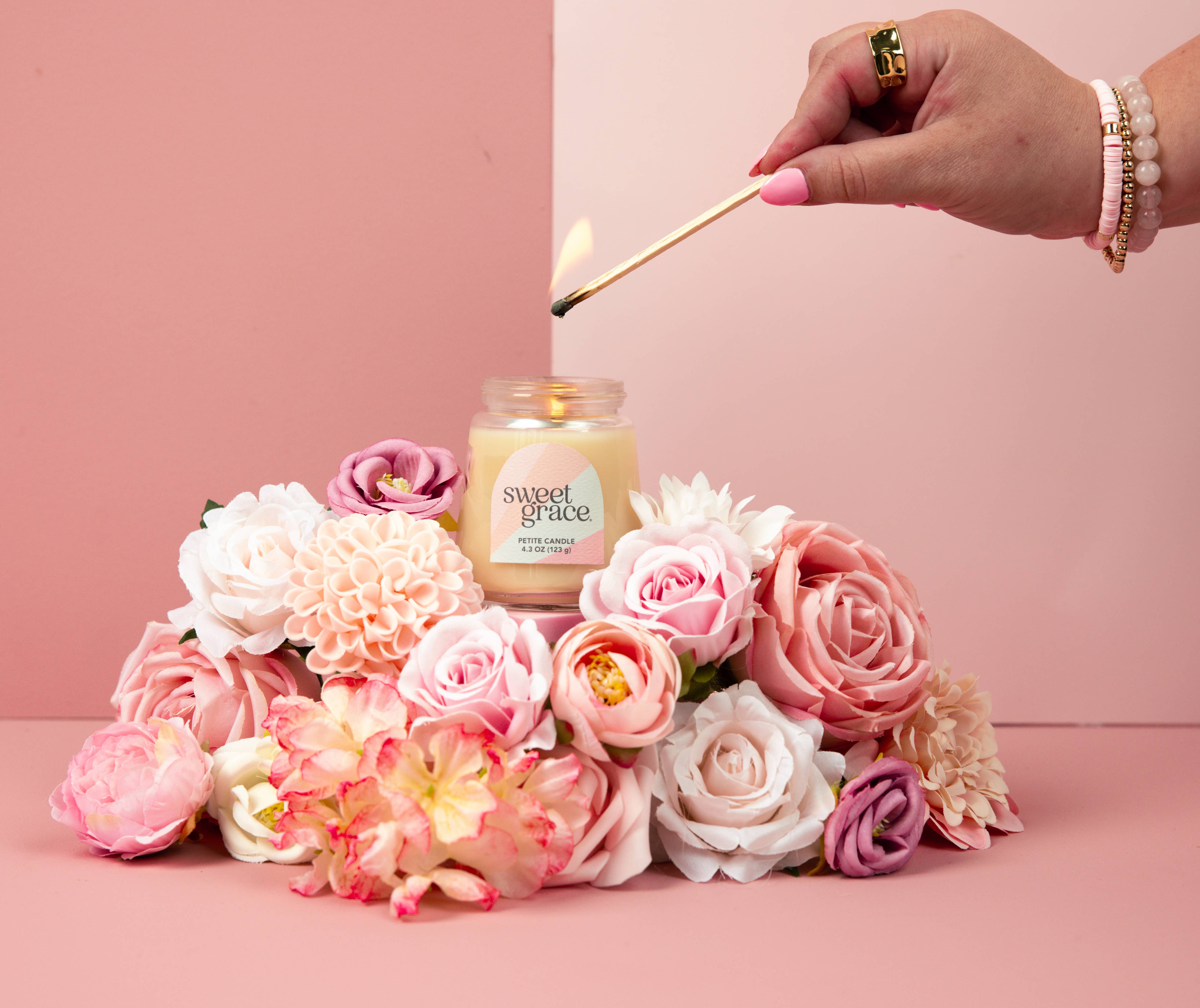 Sweet Grace Petit Candle-320 Home-Bridgewater Candle Company-The Lovely Closet, Women's Fashion Boutique in Alexandria, KY