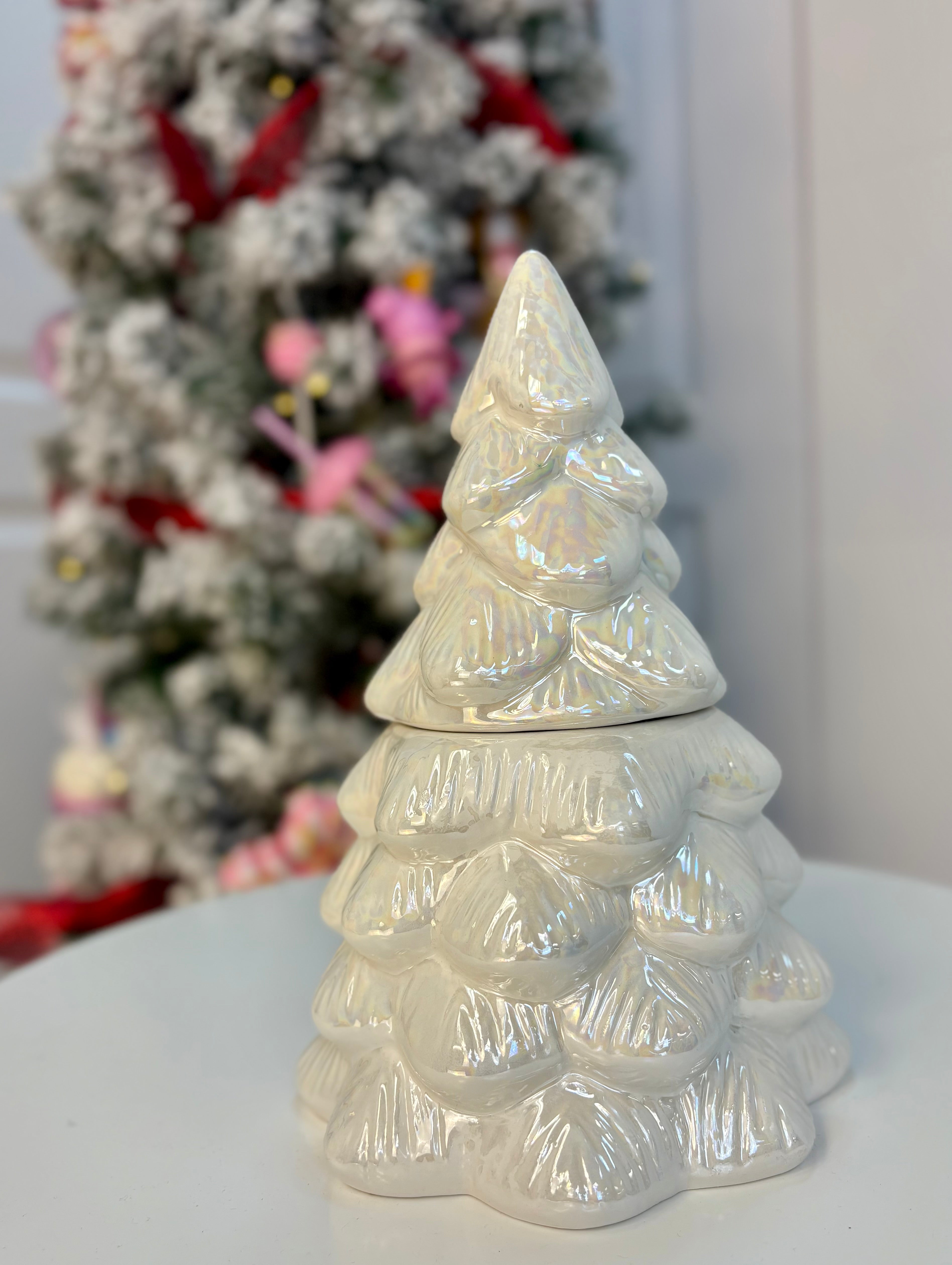 FINAL SALE Bridgewater Exclusive Sweet Grace Christmas Tree Candle-350 Holiday-Bridgewater Candle Co.-The Lovely Closet, Women's Fashion Boutique in Alexandria, KY