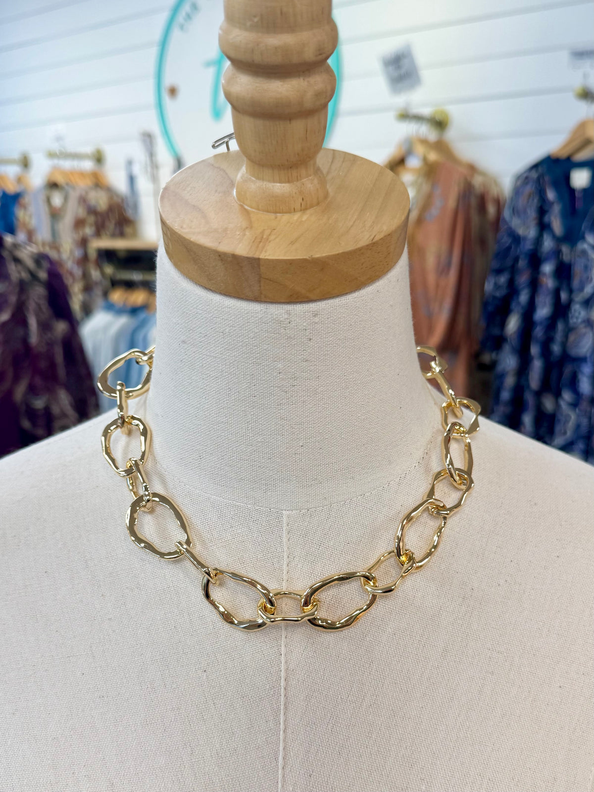 Gold Chunky Chain Links Necklace-280 Accessories-Golden Stella-The Lovely Closet, Women's Fashion Boutique in Alexandria, KY