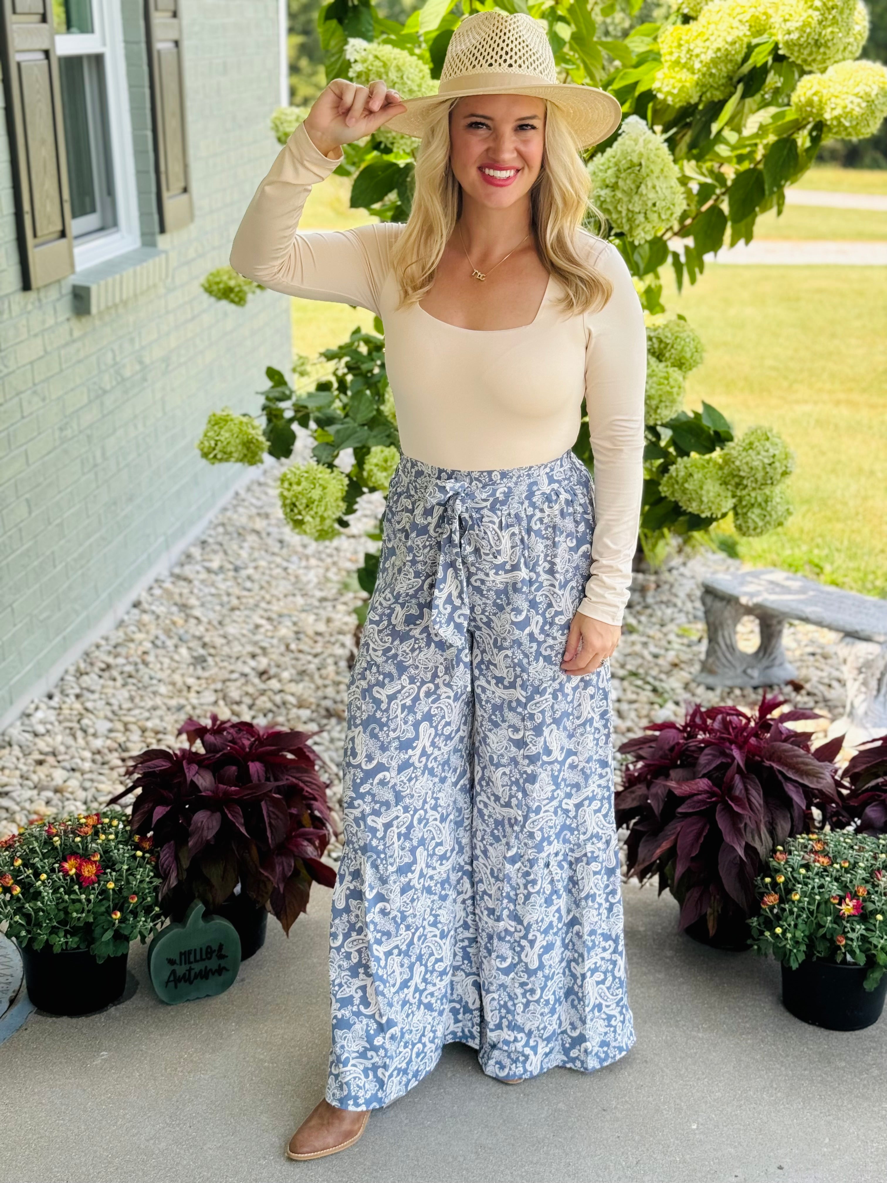 The Lovely Closet Feeling Pretty in Paisley Wide Leg Pants Large