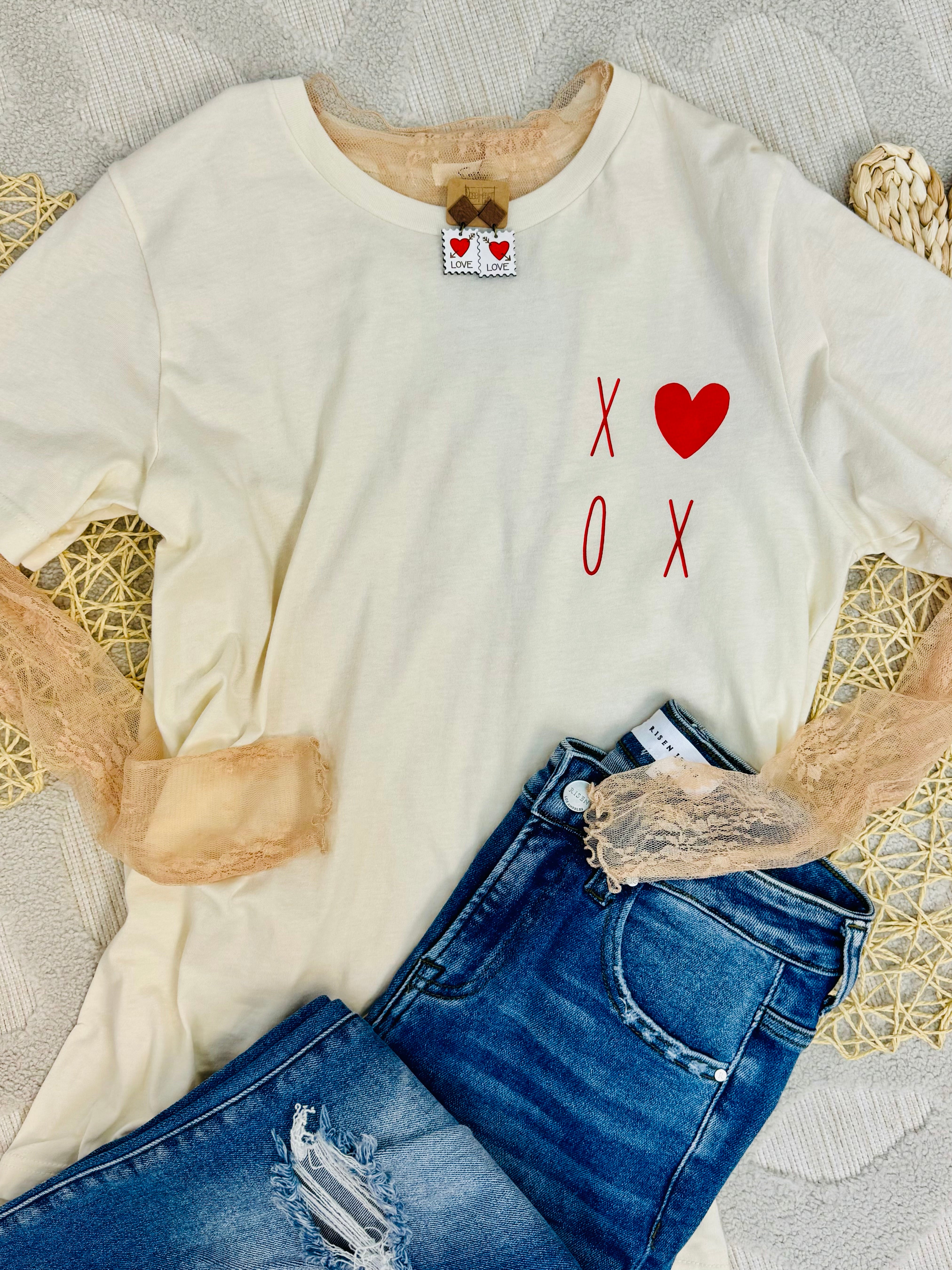 SNOW DAY SPECIAL: XOXO-130 Graphics-The Lovely Closet-The Lovely Closet, Women's Fashion Boutique in Alexandria, KY