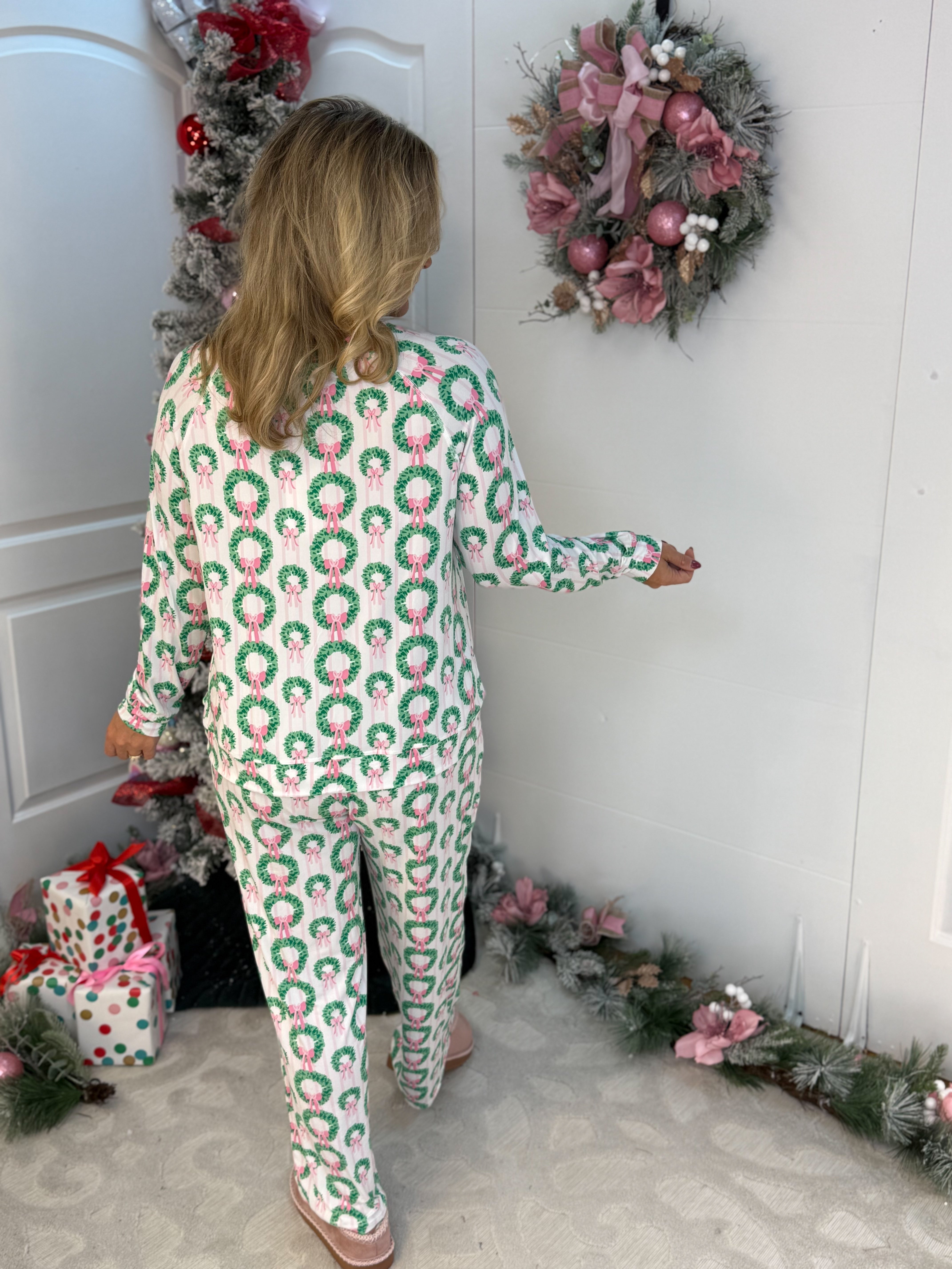Mary Square Rosy Wreaths Annie Pant Set-350 Holiday-Mary Square-The Lovely Closet, Women's Fashion Boutique in Alexandria, KY