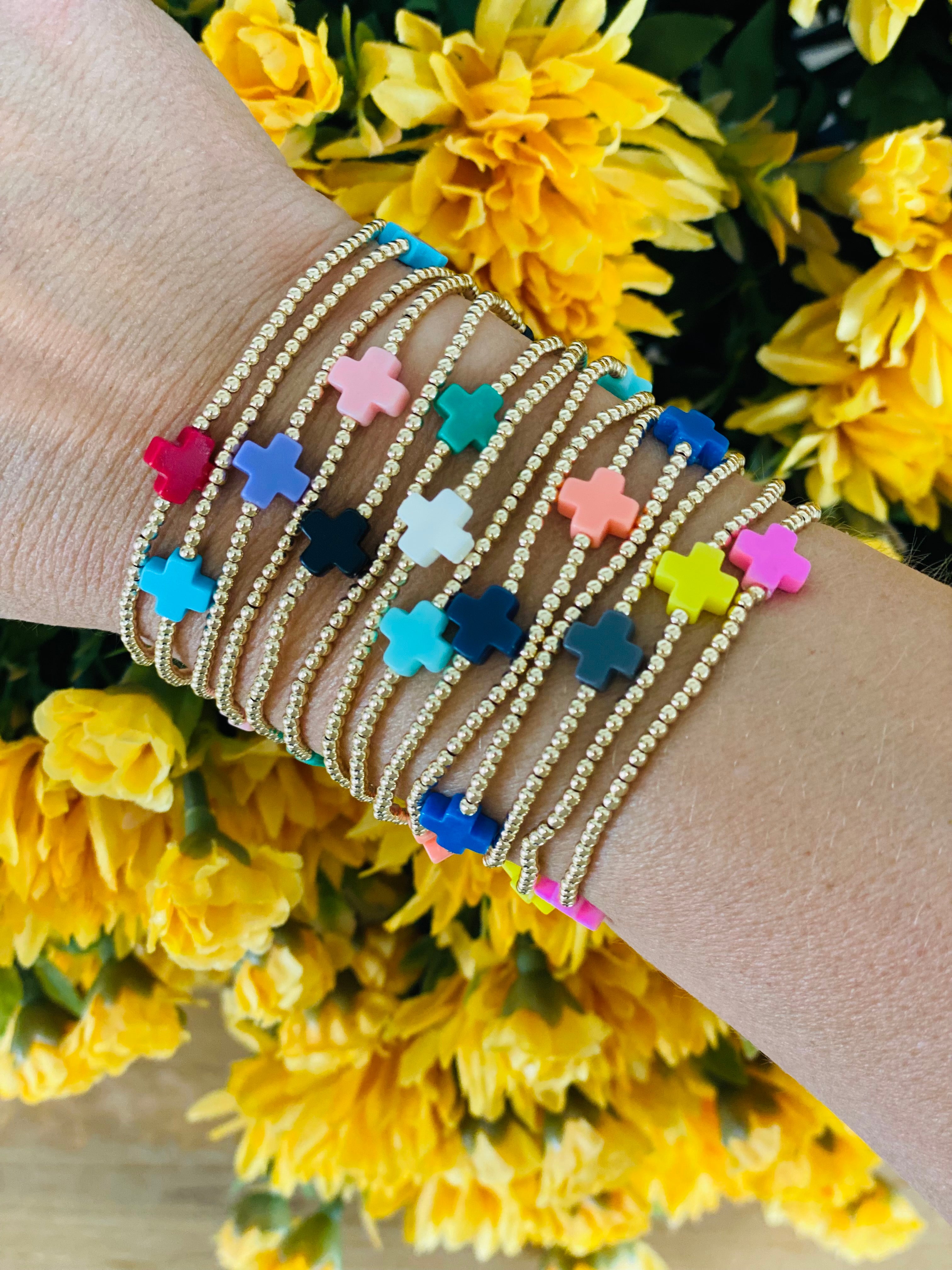 Signature Cross Gold Pattern 2mm Bead Bracelet – The Lovely