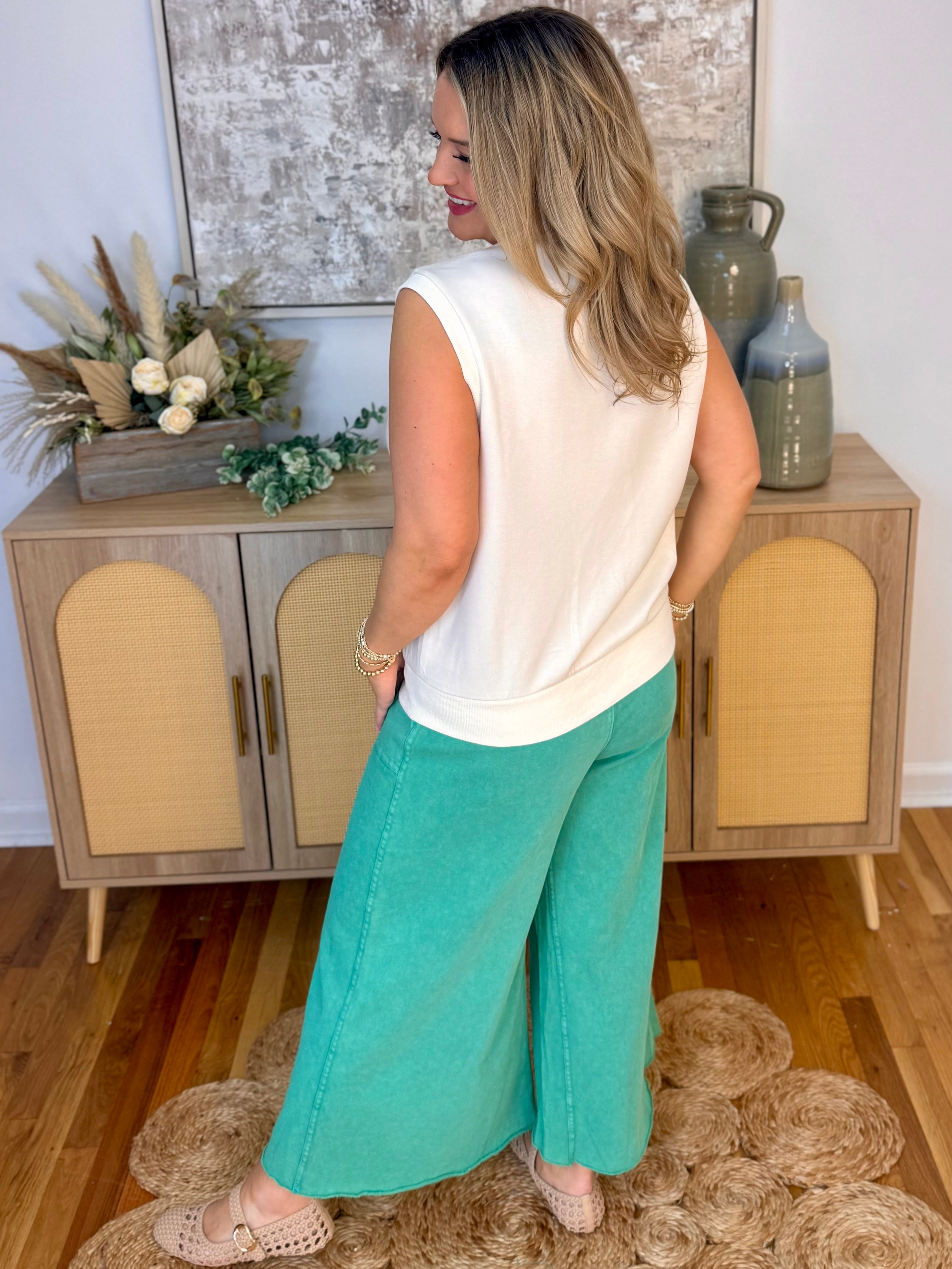 Got it Together Vest-120 Sleeveless Tops-Doe and Rae-The Lovely Closet, Women's Fashion Boutique in Alexandria, KY