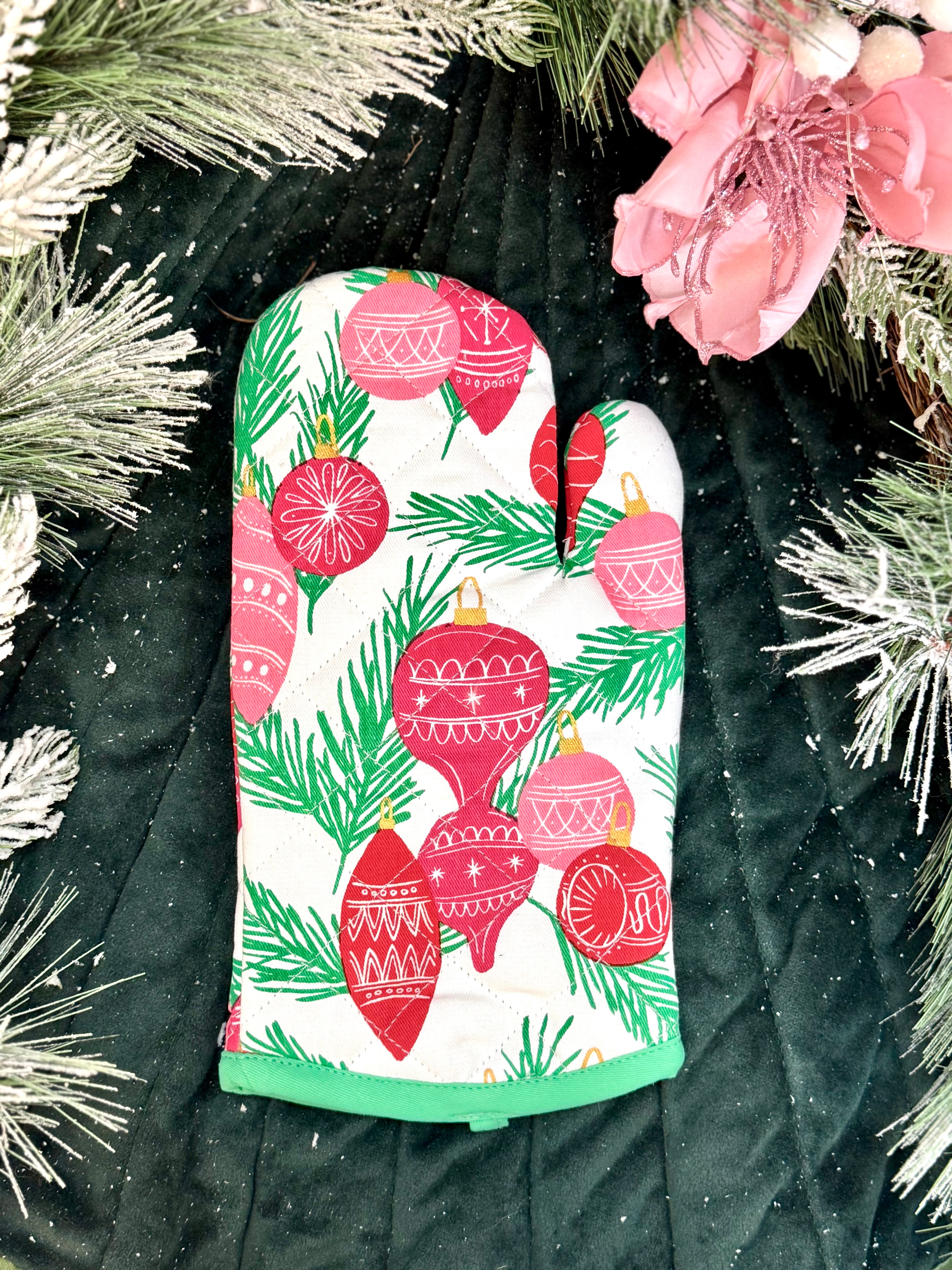 FINAL SALE Oven Mitt - Trim The Tree-350 Holiday-Mary Square-The Lovely Closet, Women's Fashion Boutique in Alexandria, KY