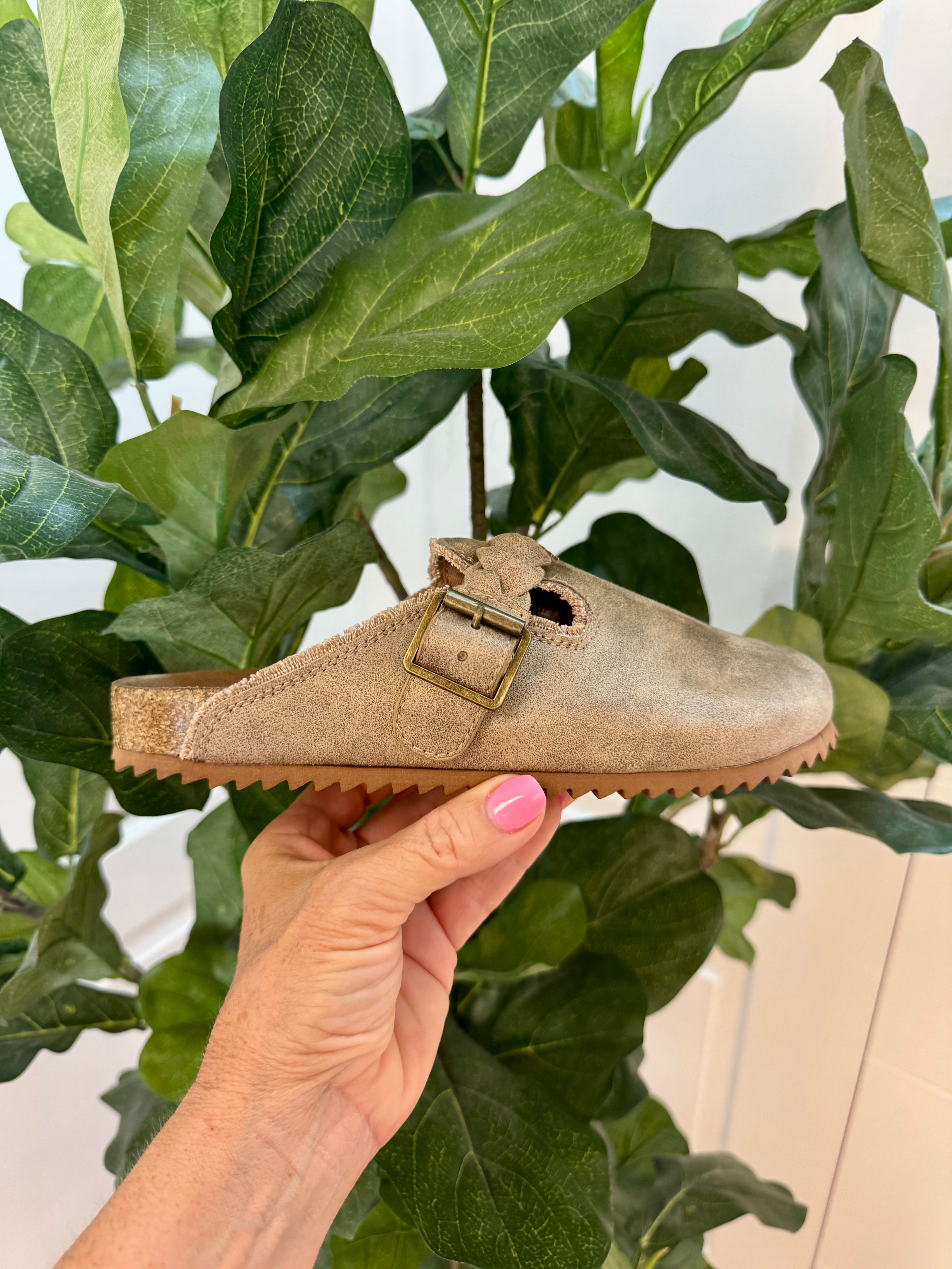Very G Iris 3 - Beige-270 Shoes-Very G-The Lovely Closet, Women's Fashion Boutique in Alexandria, KY
