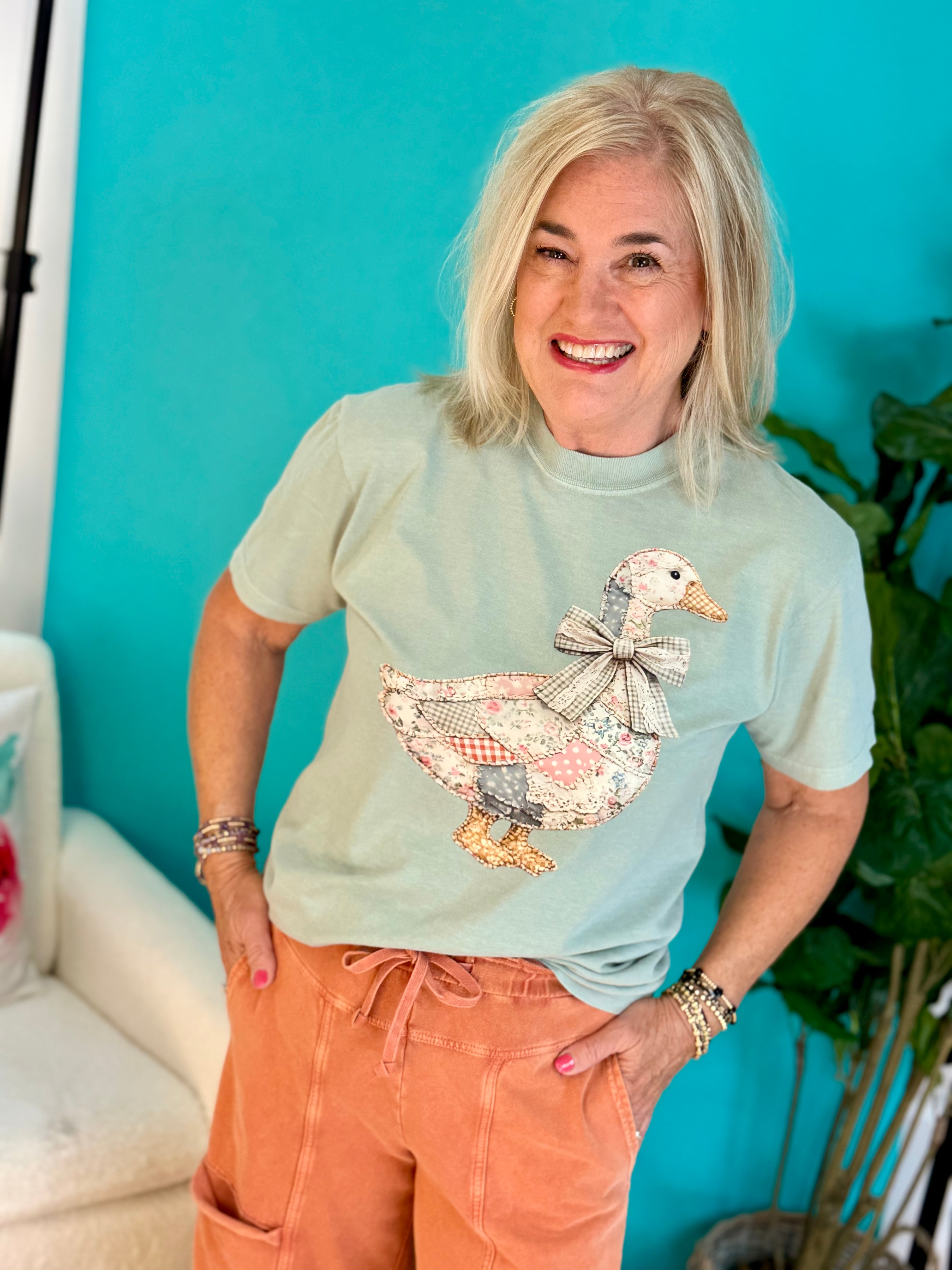 Country Goose Graphic T-Shirt-130 Graphics-The Lovely Closet-The Lovely Closet, Women's Fashion Boutique in Alexandria, KY