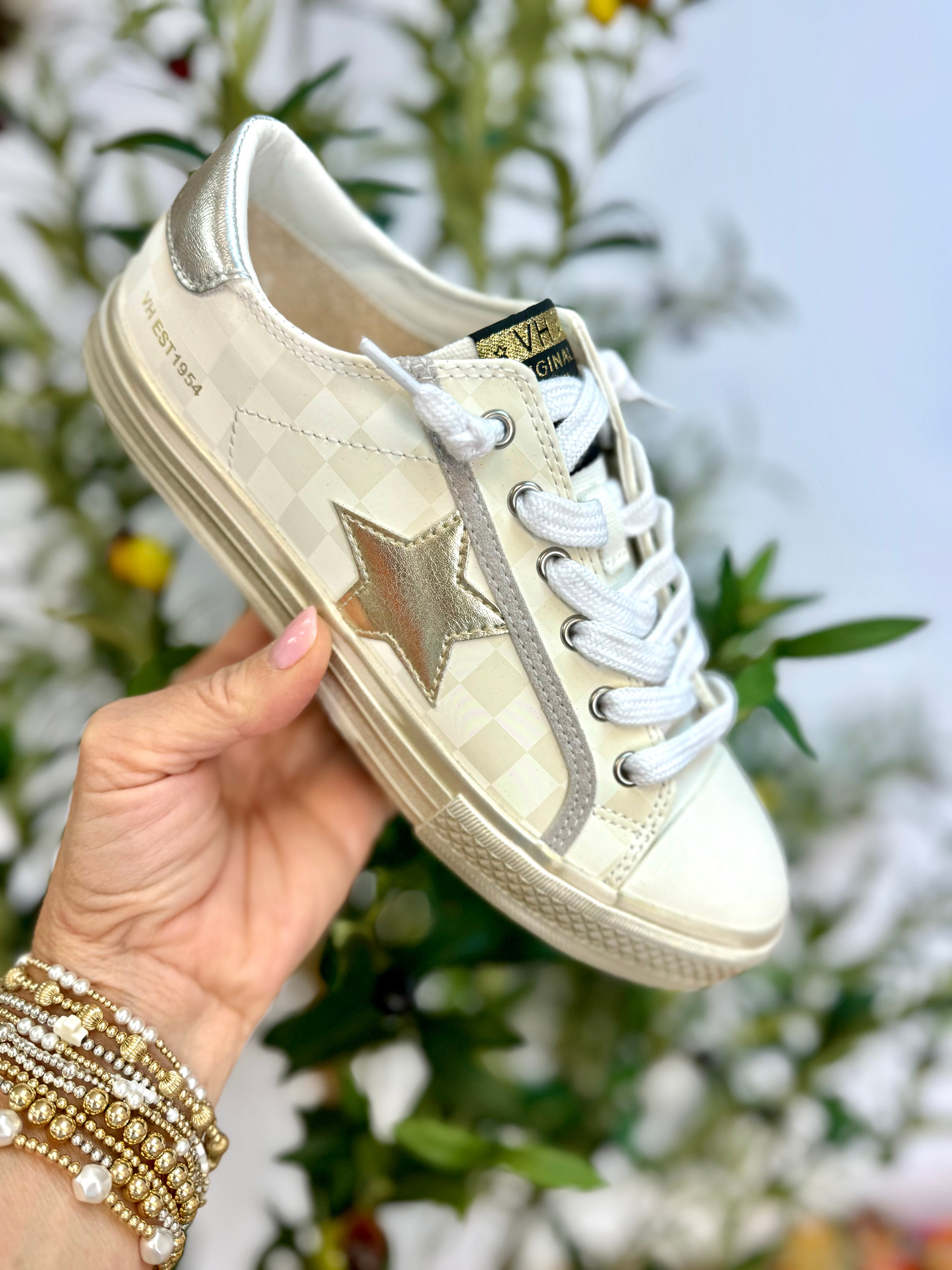 Autumn: Cozy and Layered