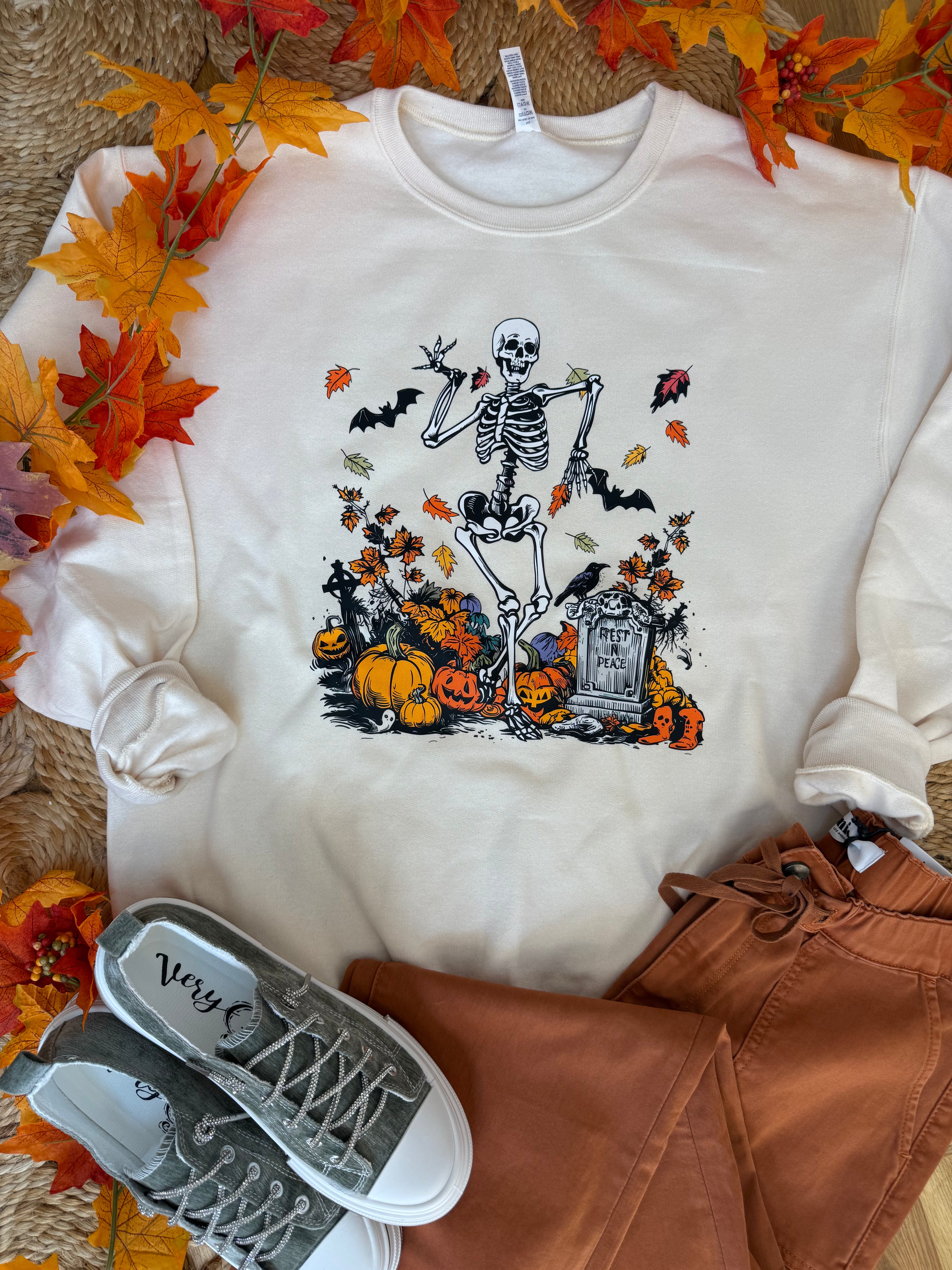 FINAL SALE Spooky Time Graphic Sweatshirt-130 Graphics-The Lovely Closet-The Lovely Closet, Women's Fashion Boutique in Alexandria, KY