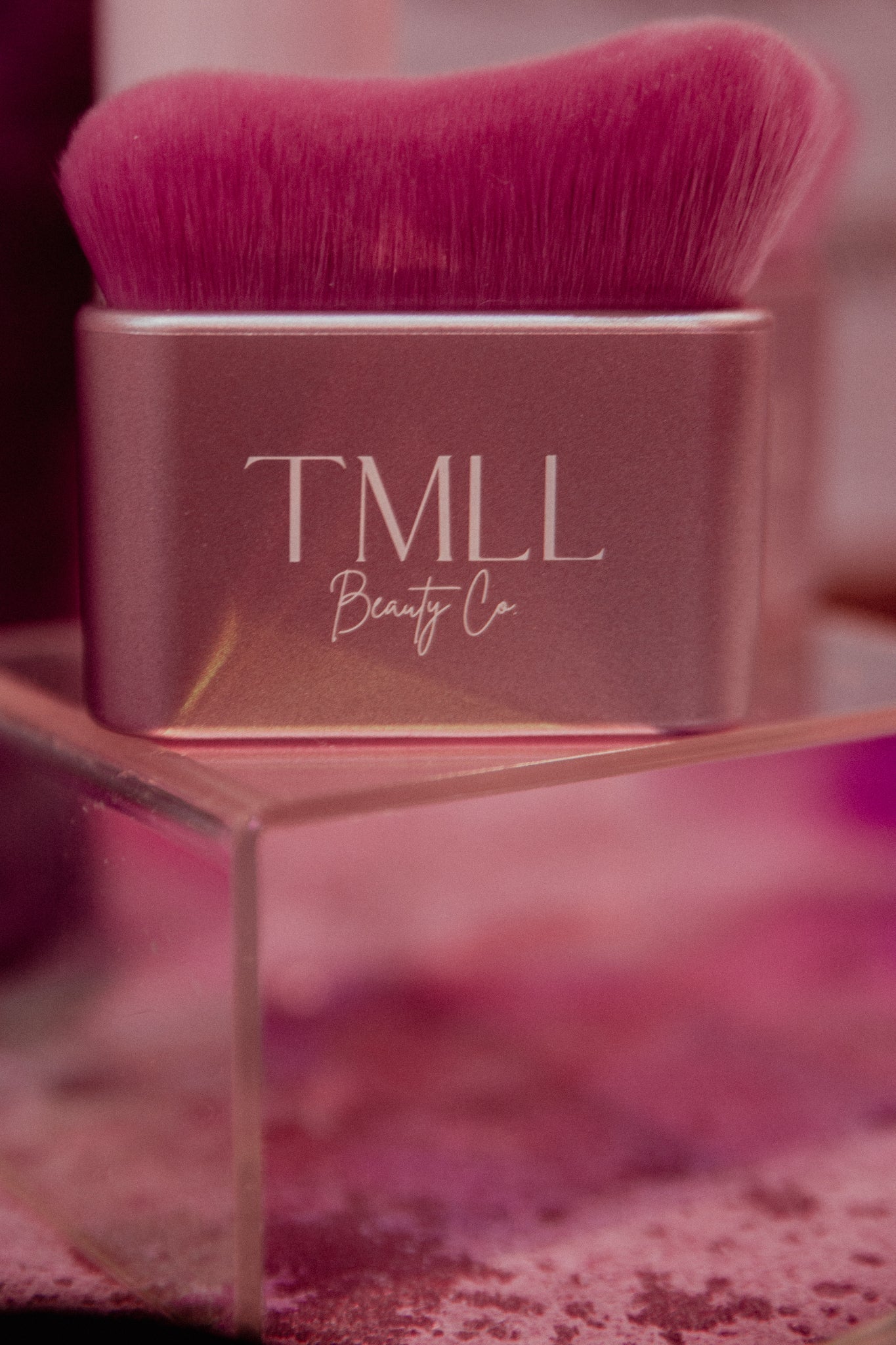 Self Tan Contour & Blending Brush-250 - TMLL Beauty Co - Tan-TMLL Beauty Co-The Lovely Closet, Women's Fashion Boutique in Alexandria, KY